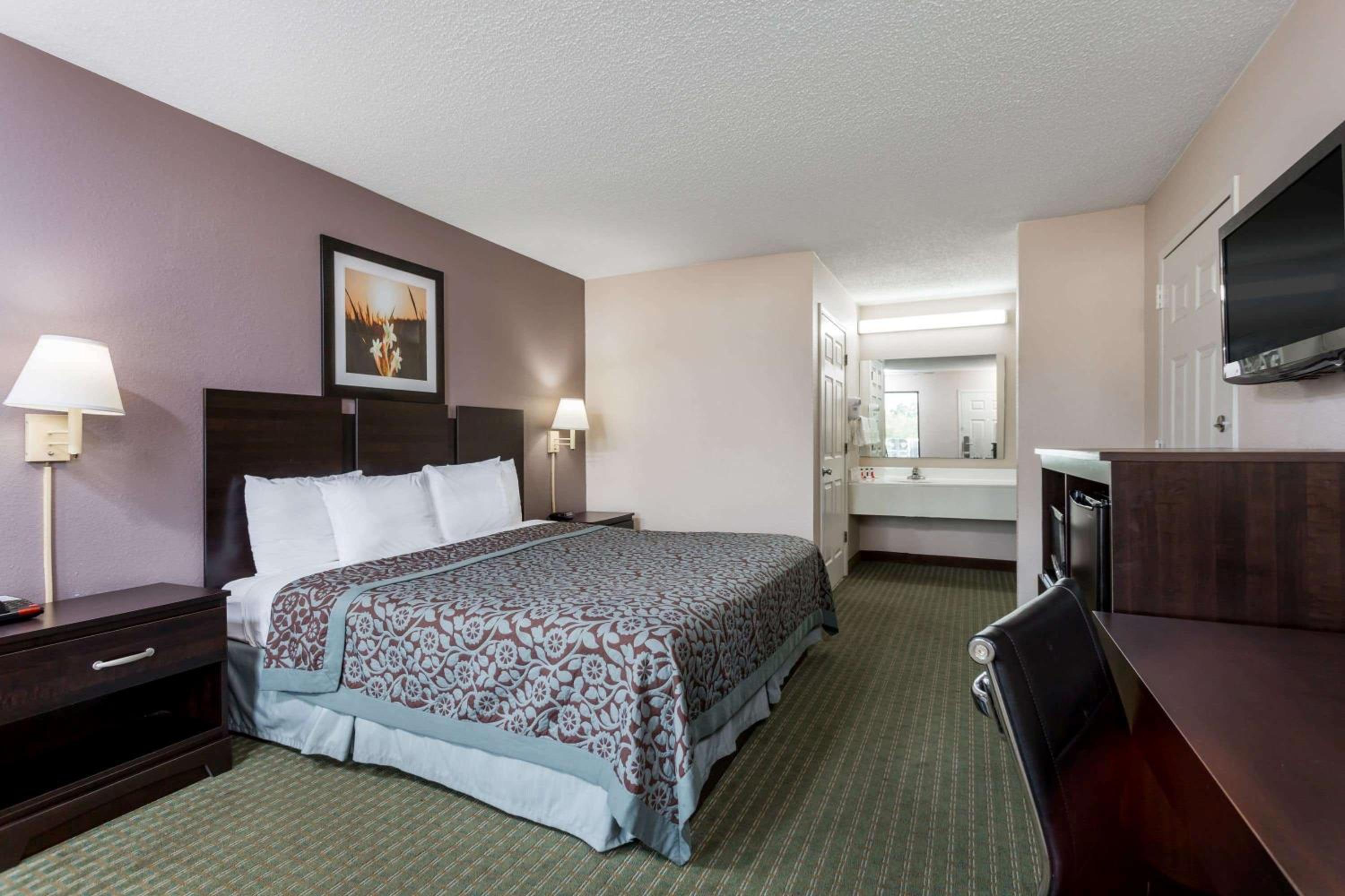 King Room - Disability Access - Photo 1