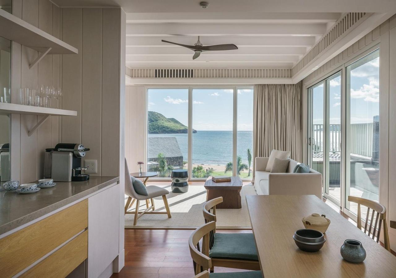 Rooftop Deluxe Suite With Plunge Pool