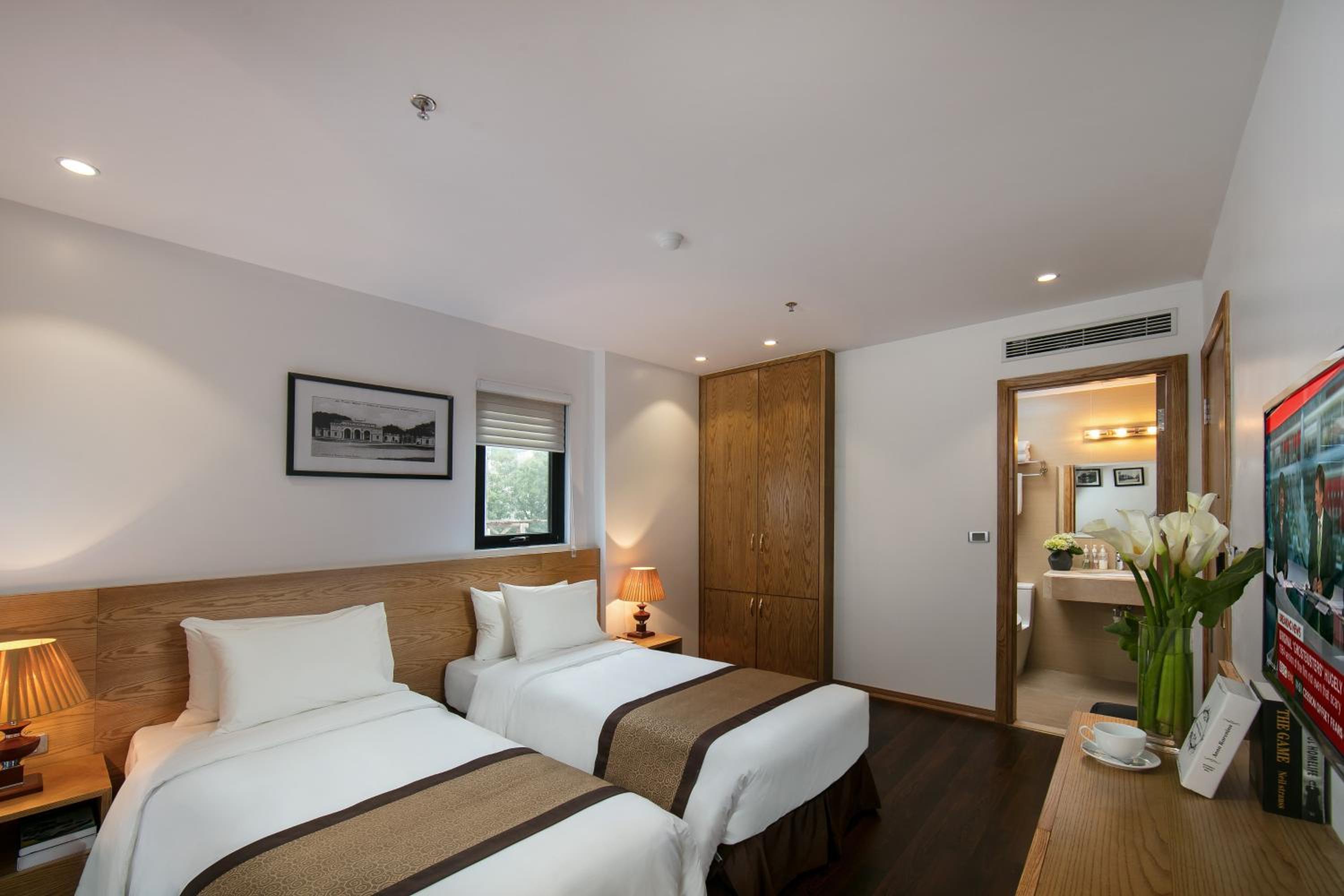 Deluxe Double or Twin Room photo 3