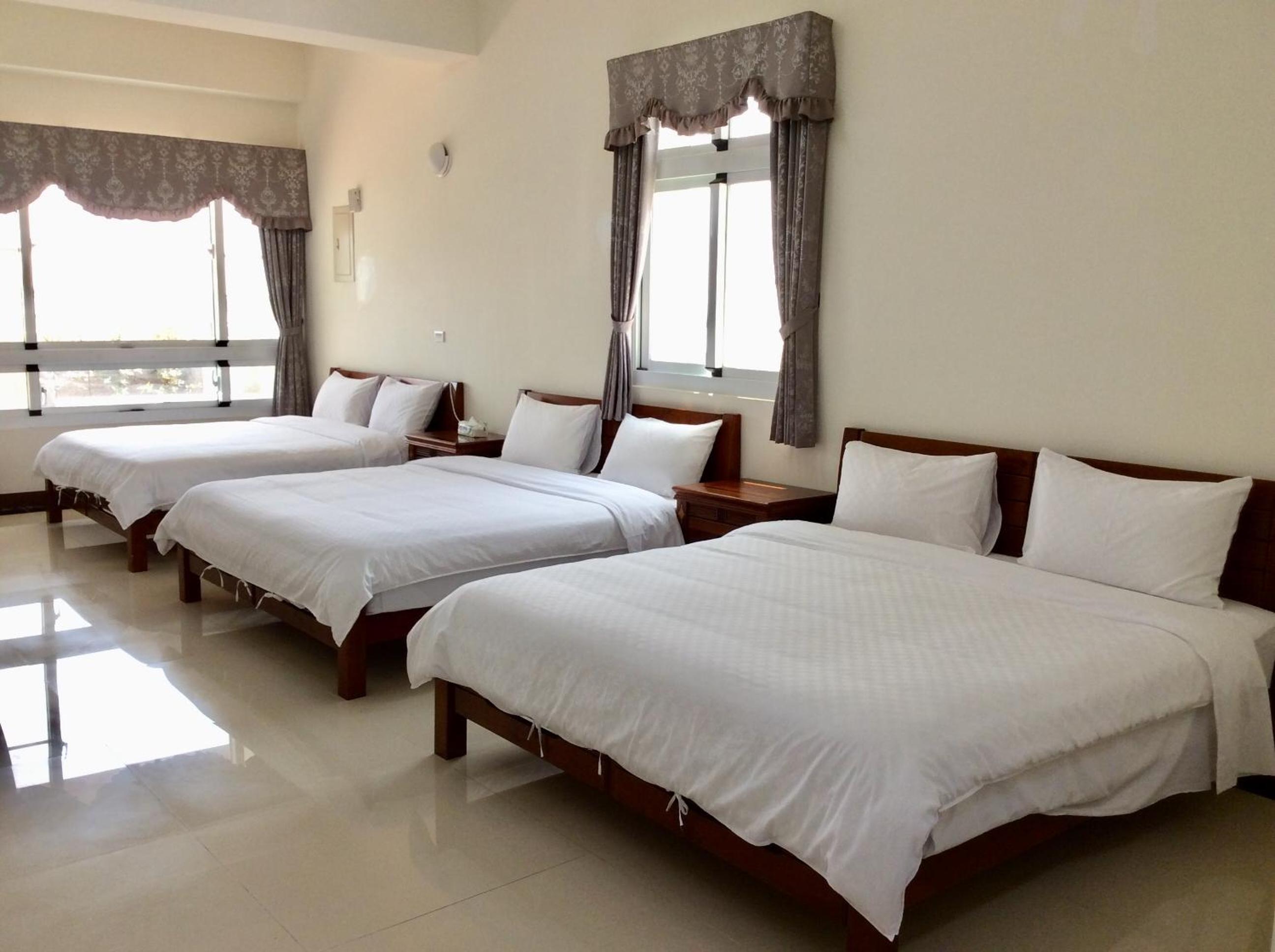 Family Room with Sea View
