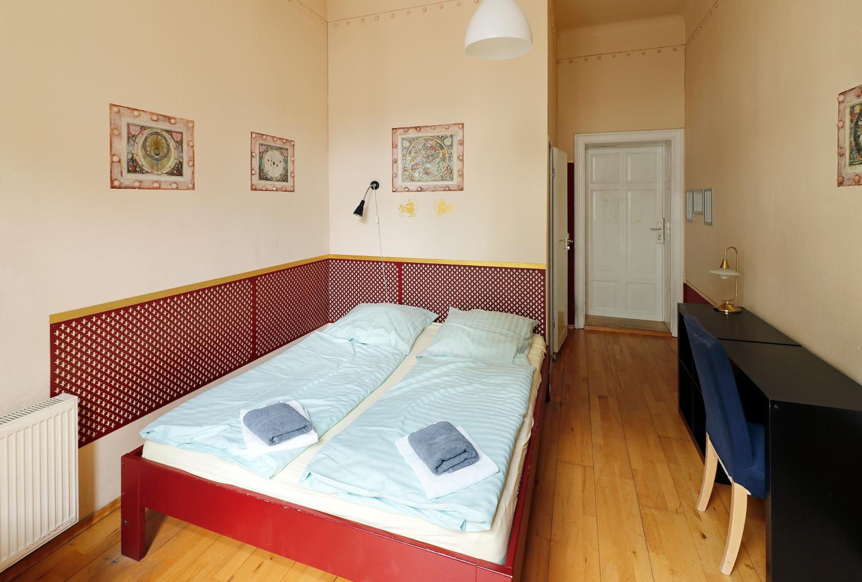 Double Room - Photo 5