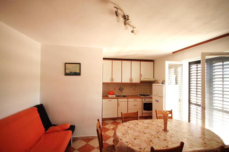 Apartment with Sea View photo 3