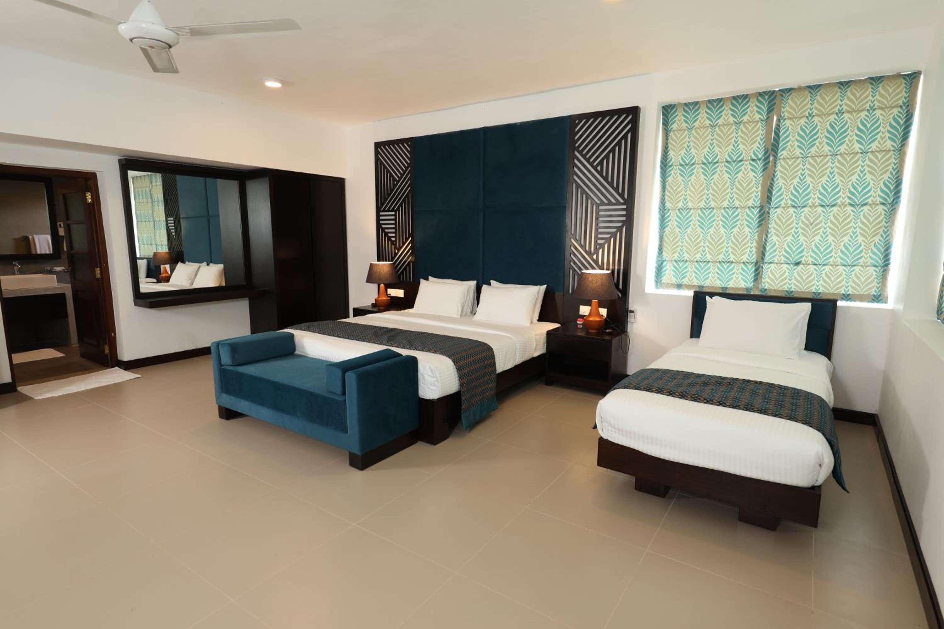 Suite with Sea View photo 2