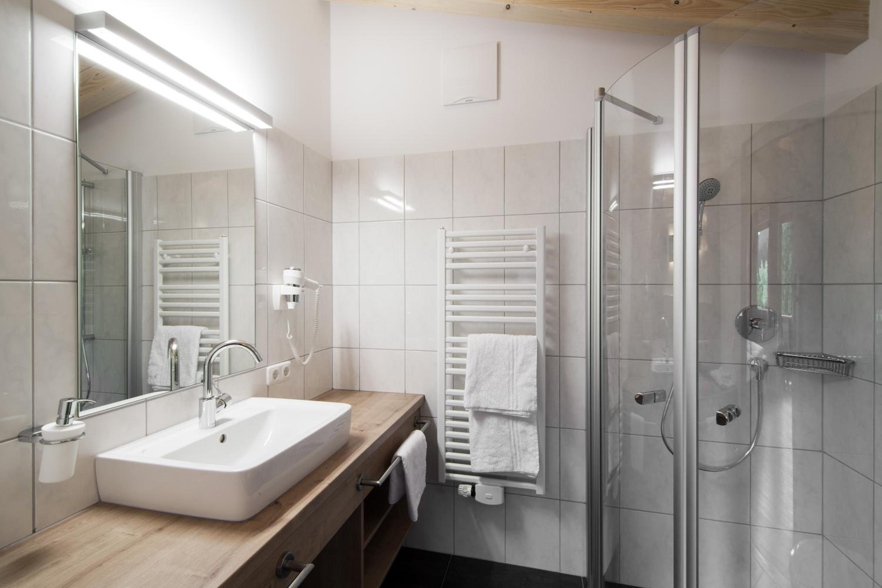 Double Room with Balcony - Annex photo 2
