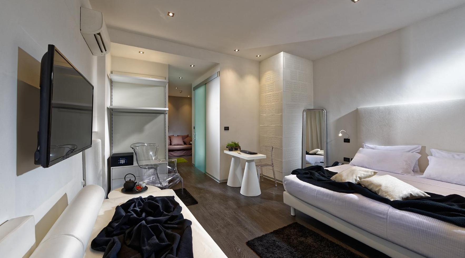 Relax in comfort and style for a memorable stay!