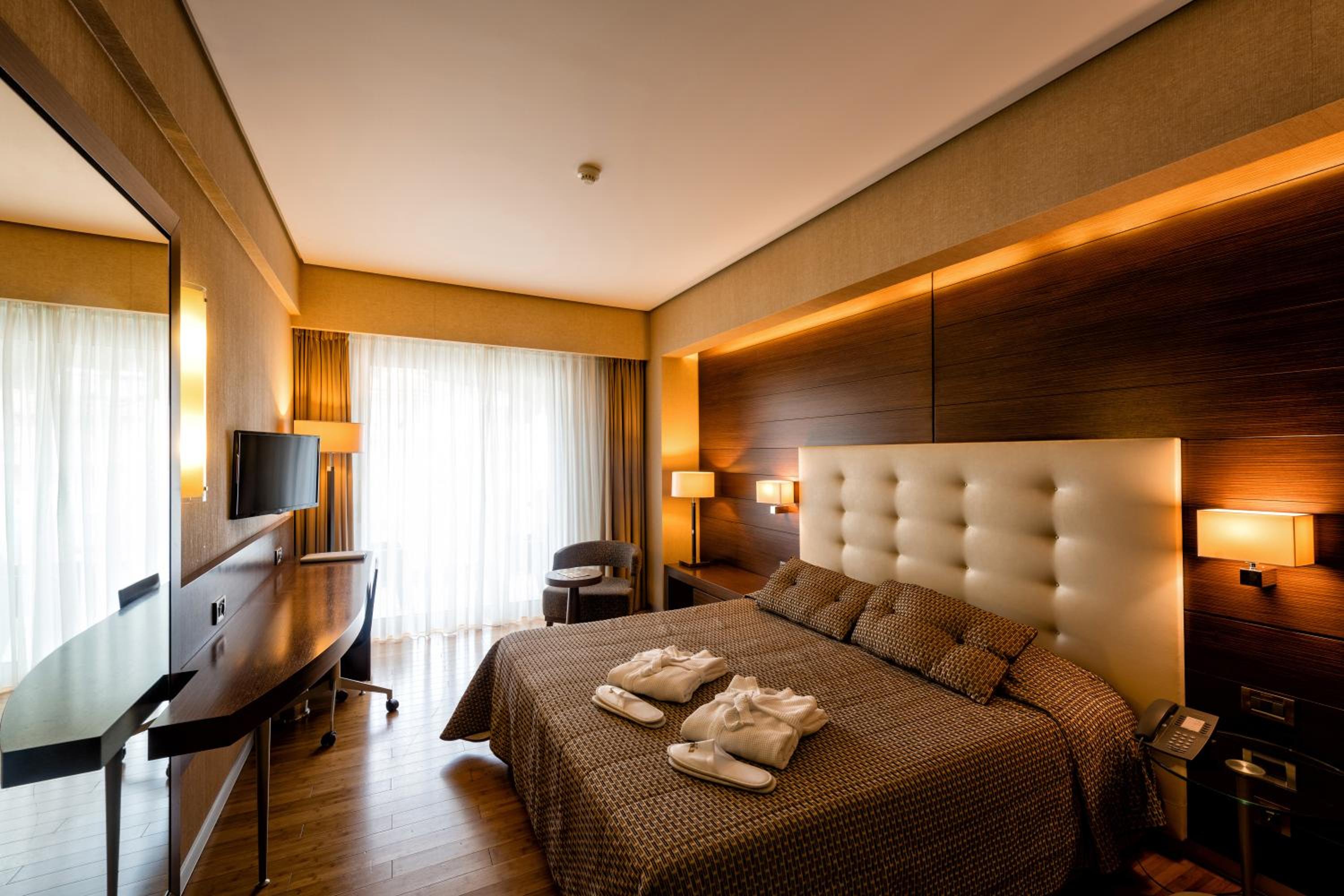 Standard Double Room - Photo 5