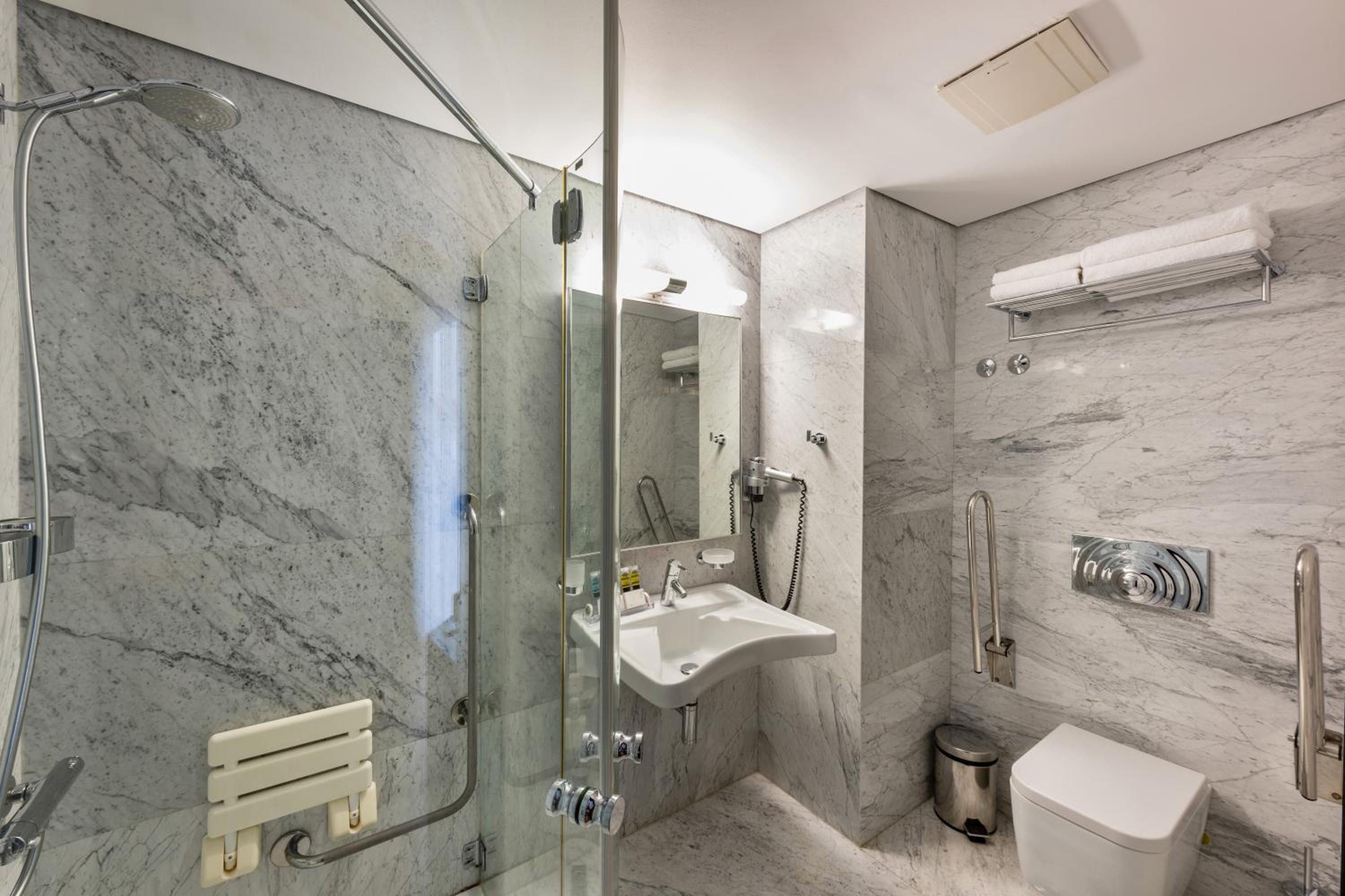 Single Room photo 2