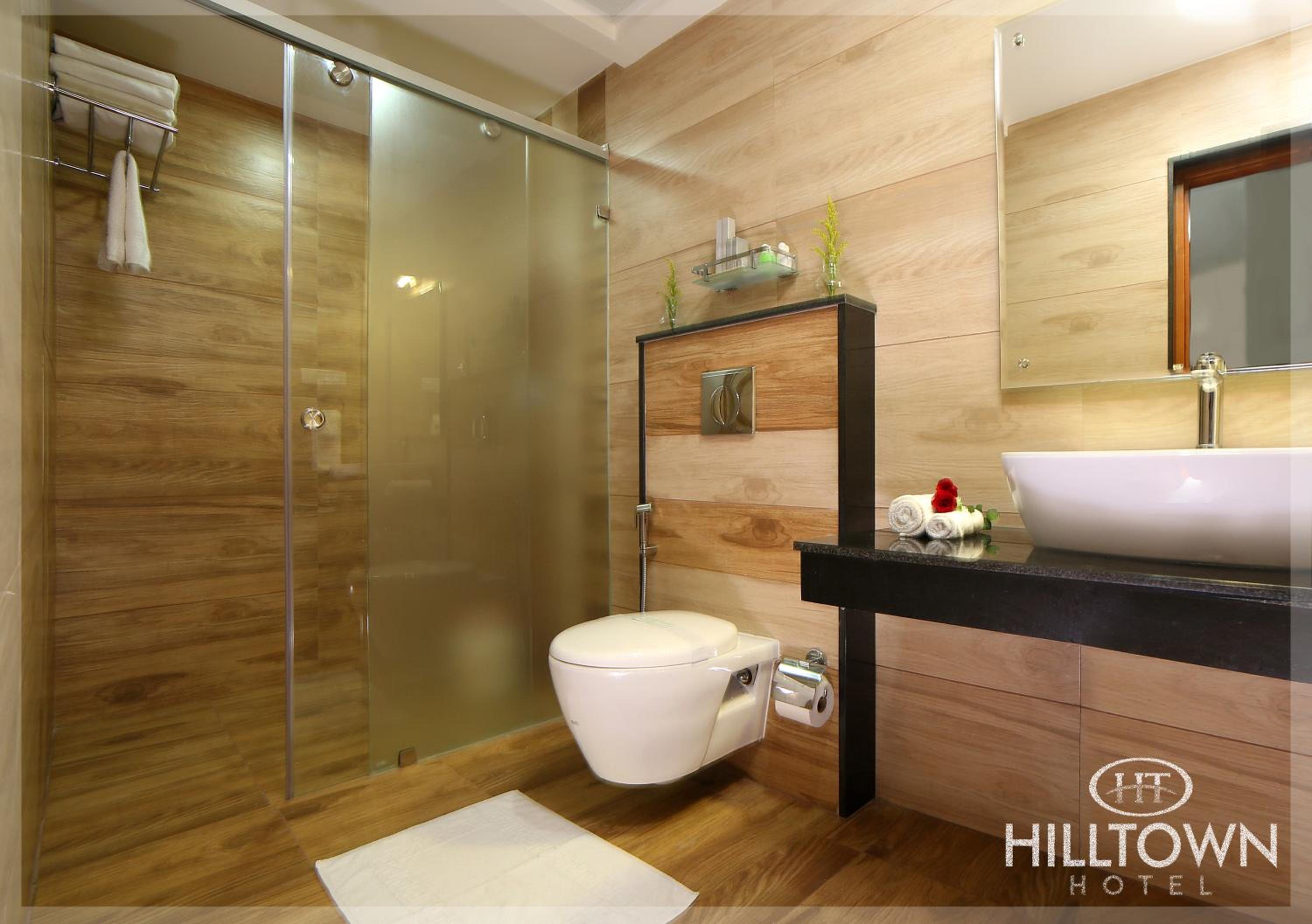 Suite - Photo 5