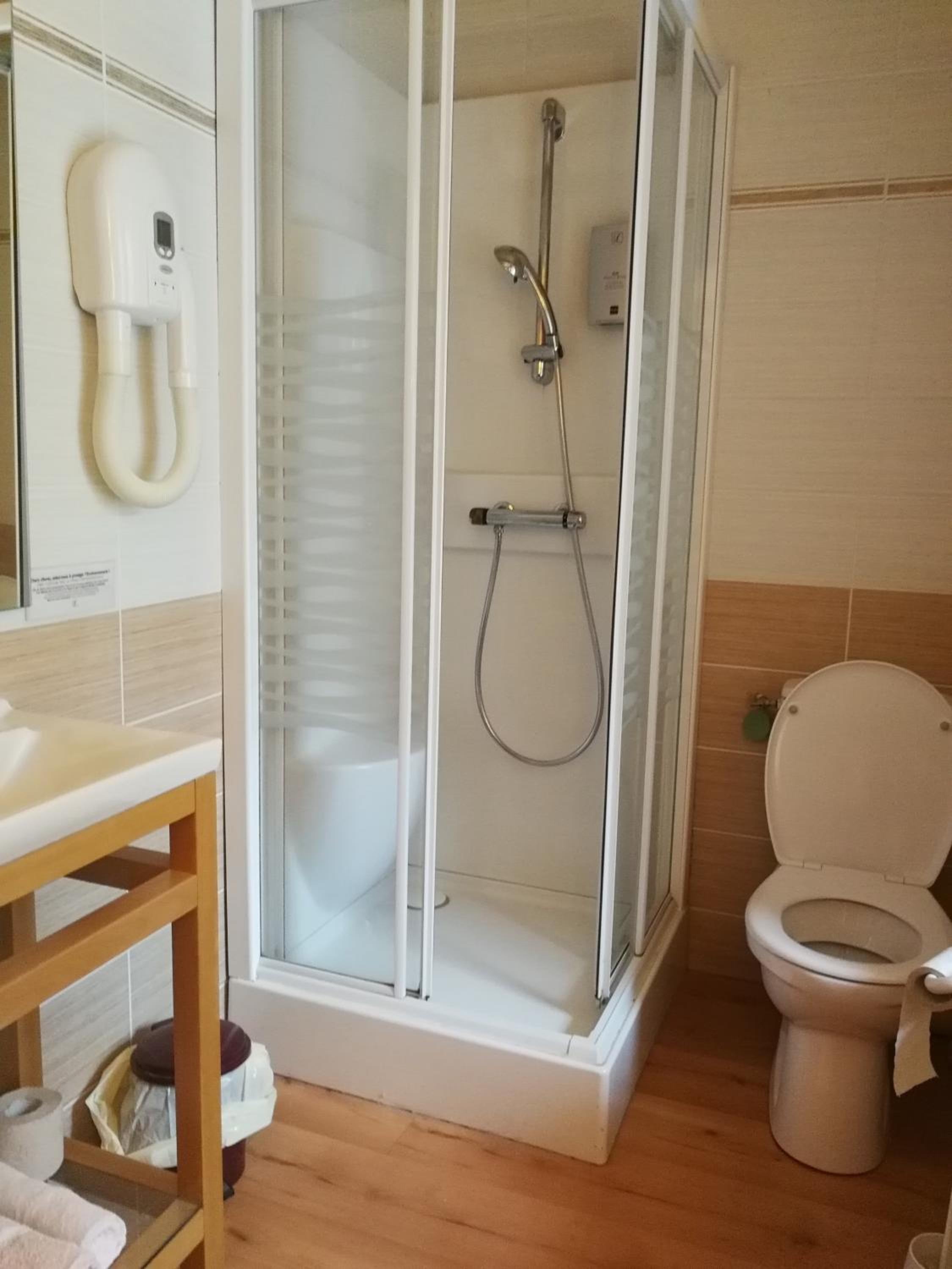 Single Room photo 3
