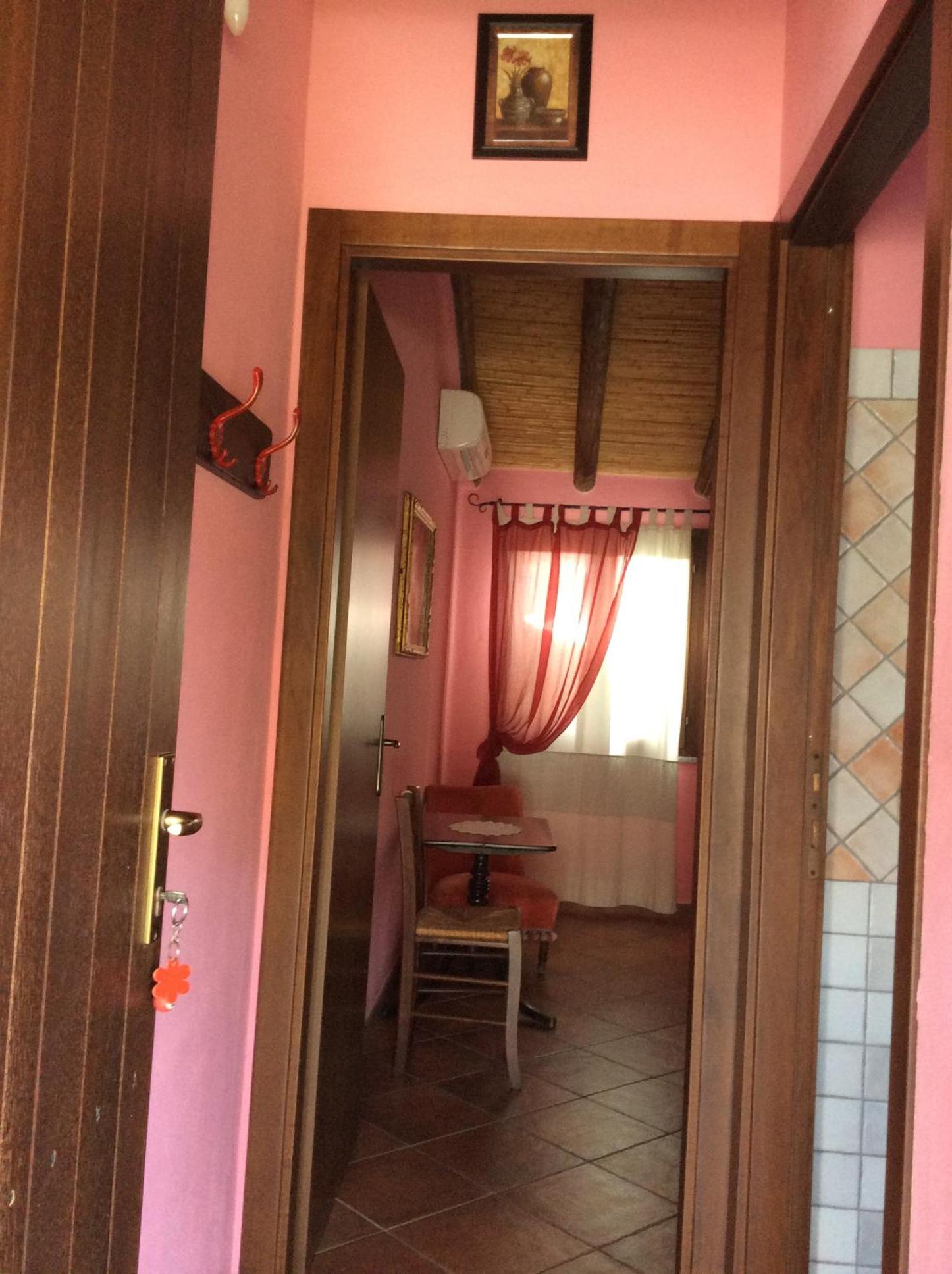 Double Room - Photo 13
