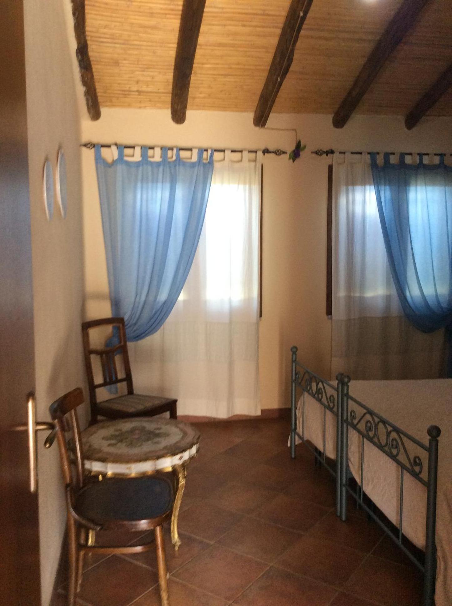 Double Room - Photo 3