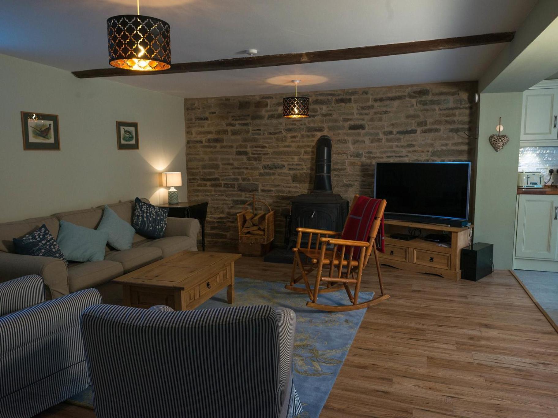 Four-Bedroom House photo 1