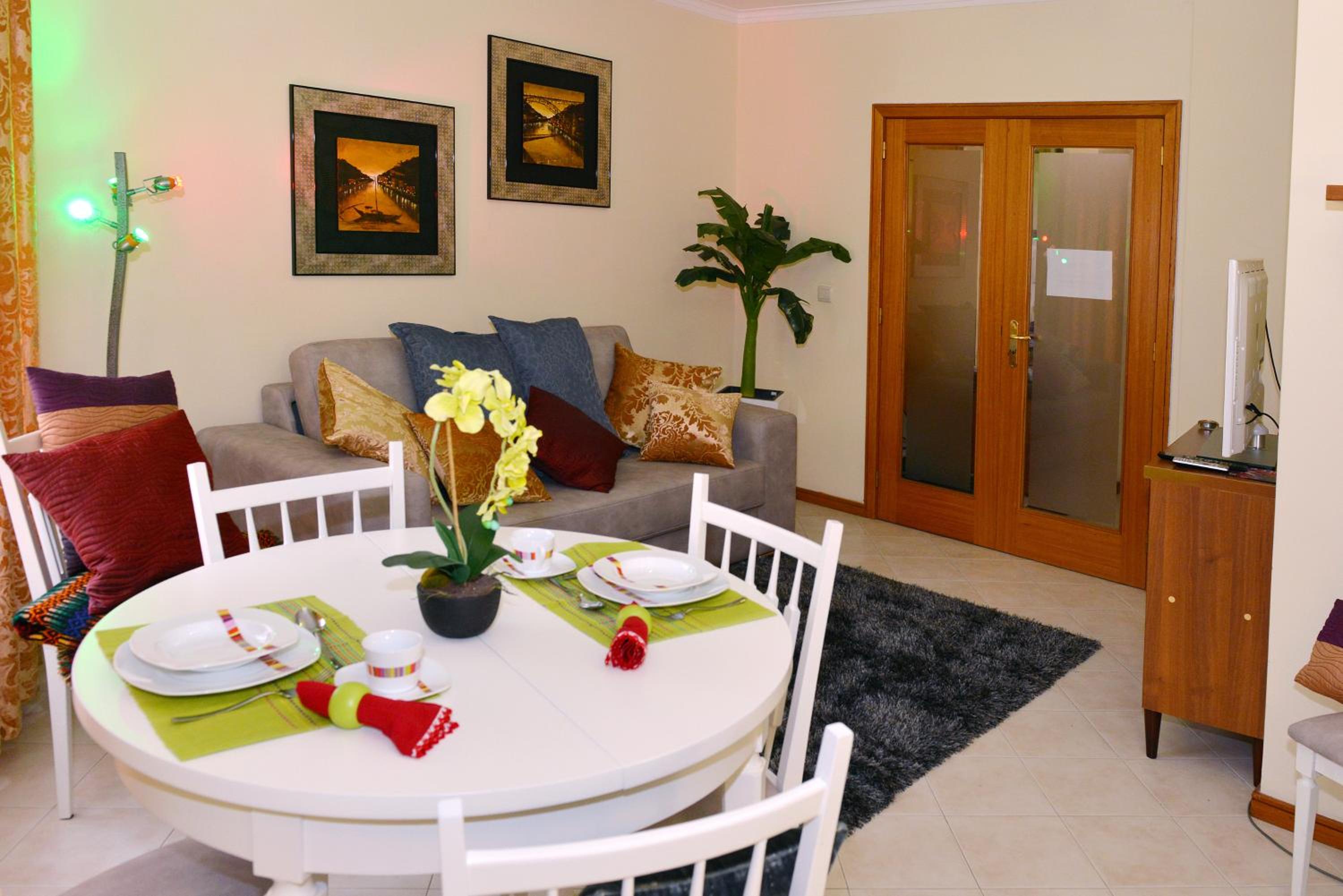 Two-Bedroom Apartment - Photo 14