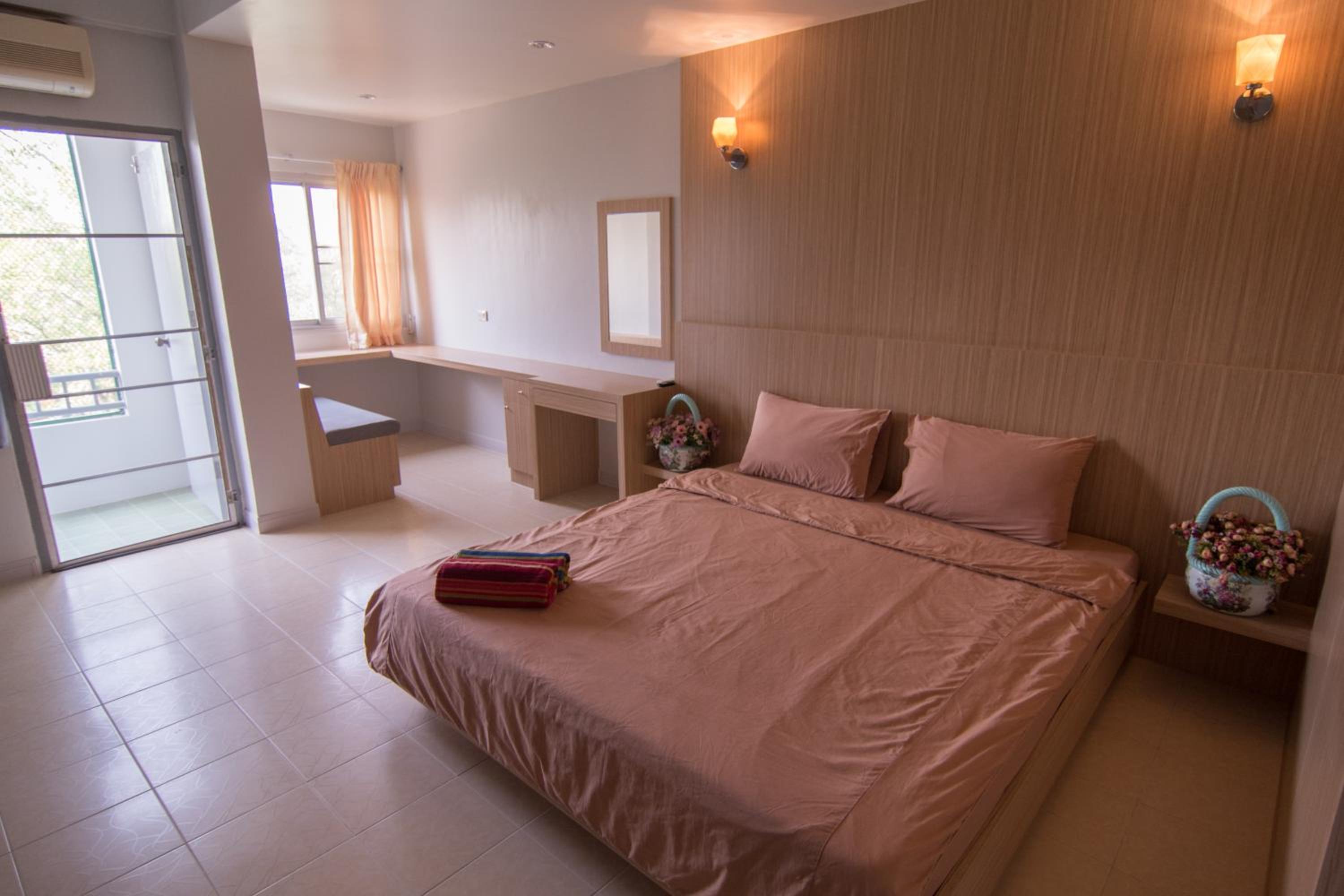 Standard Apartment - Photo 9