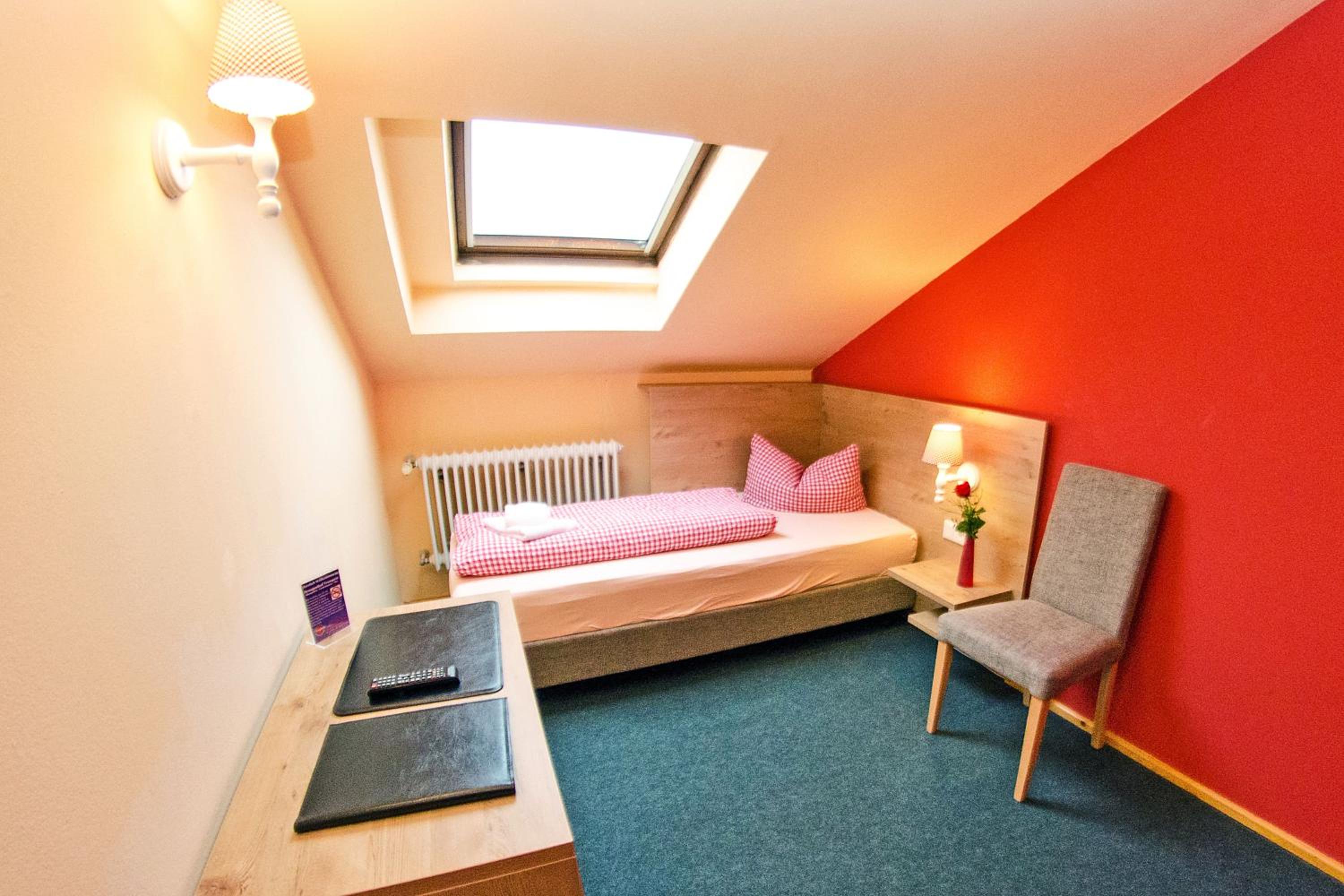 Standard Single Room