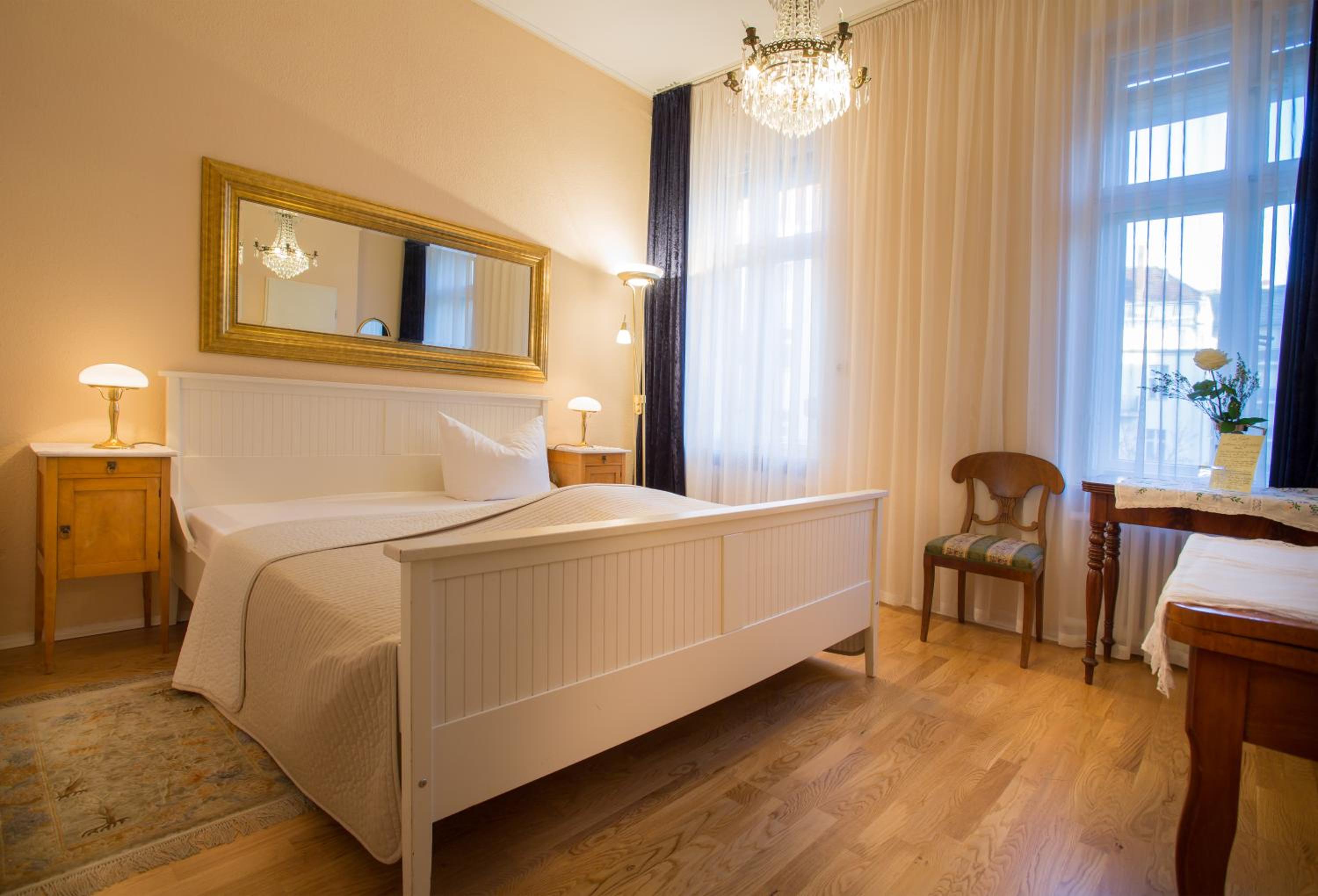 Single Room photo 2