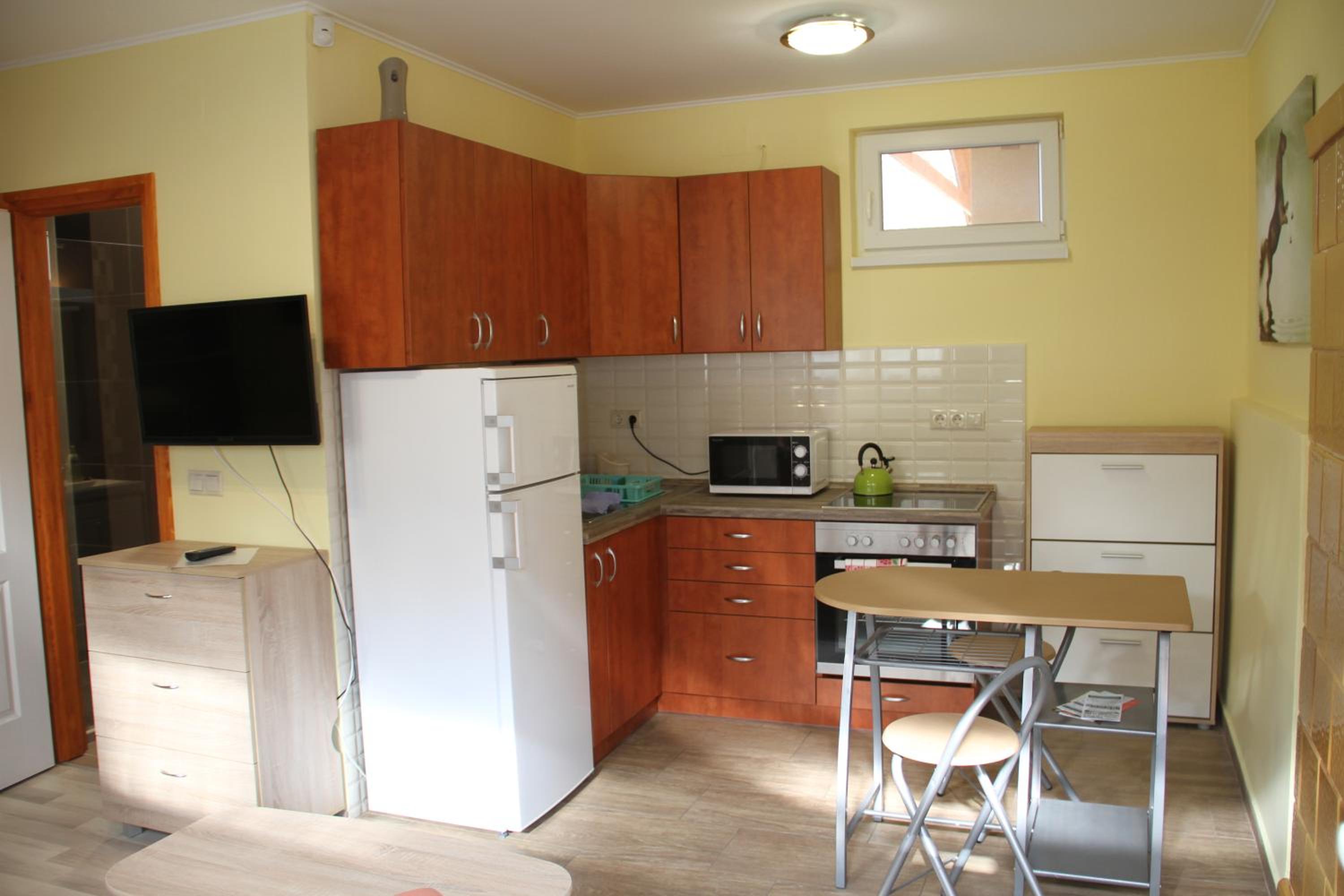 Studio Apartment photo 3