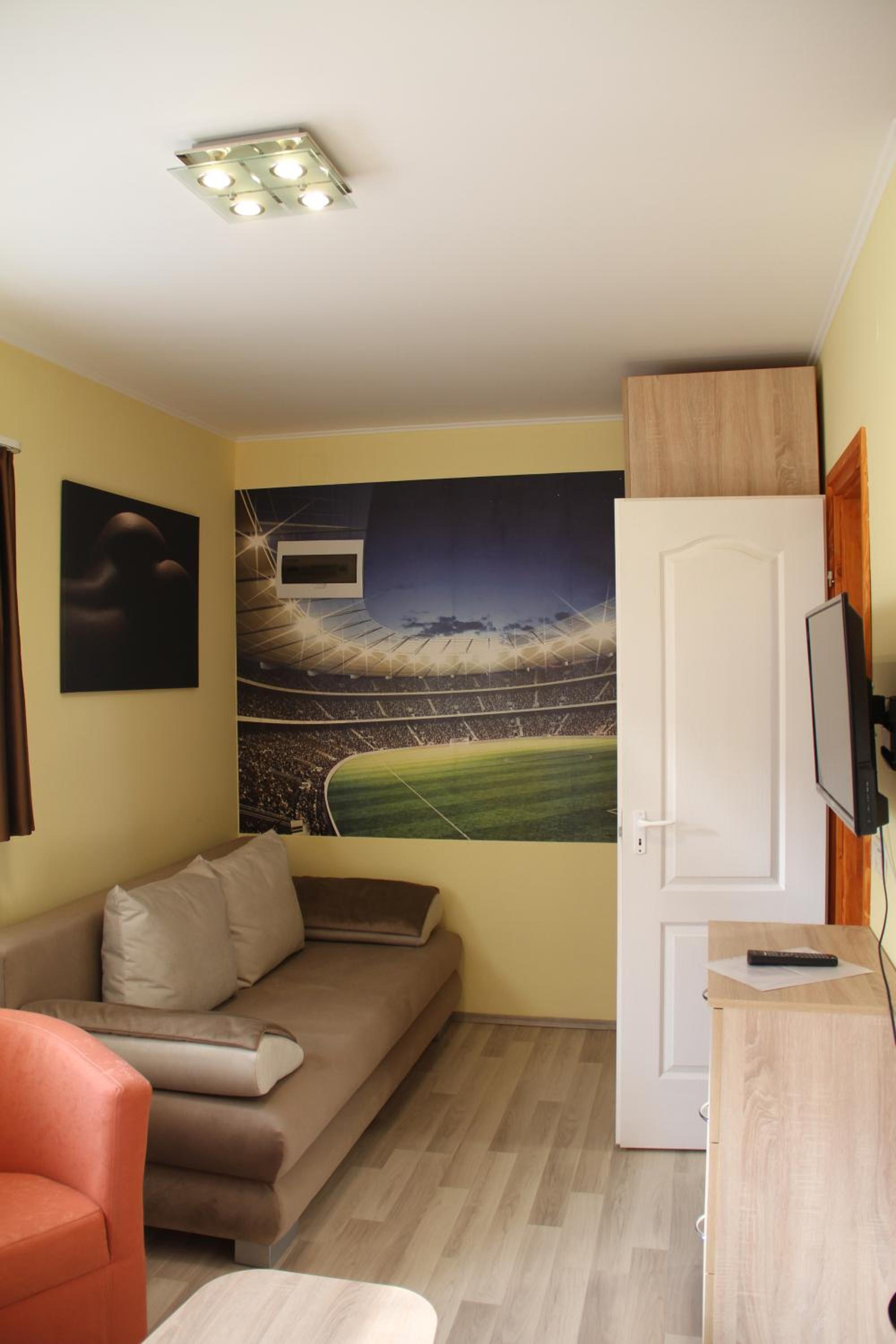 Studio Apartment photo 2