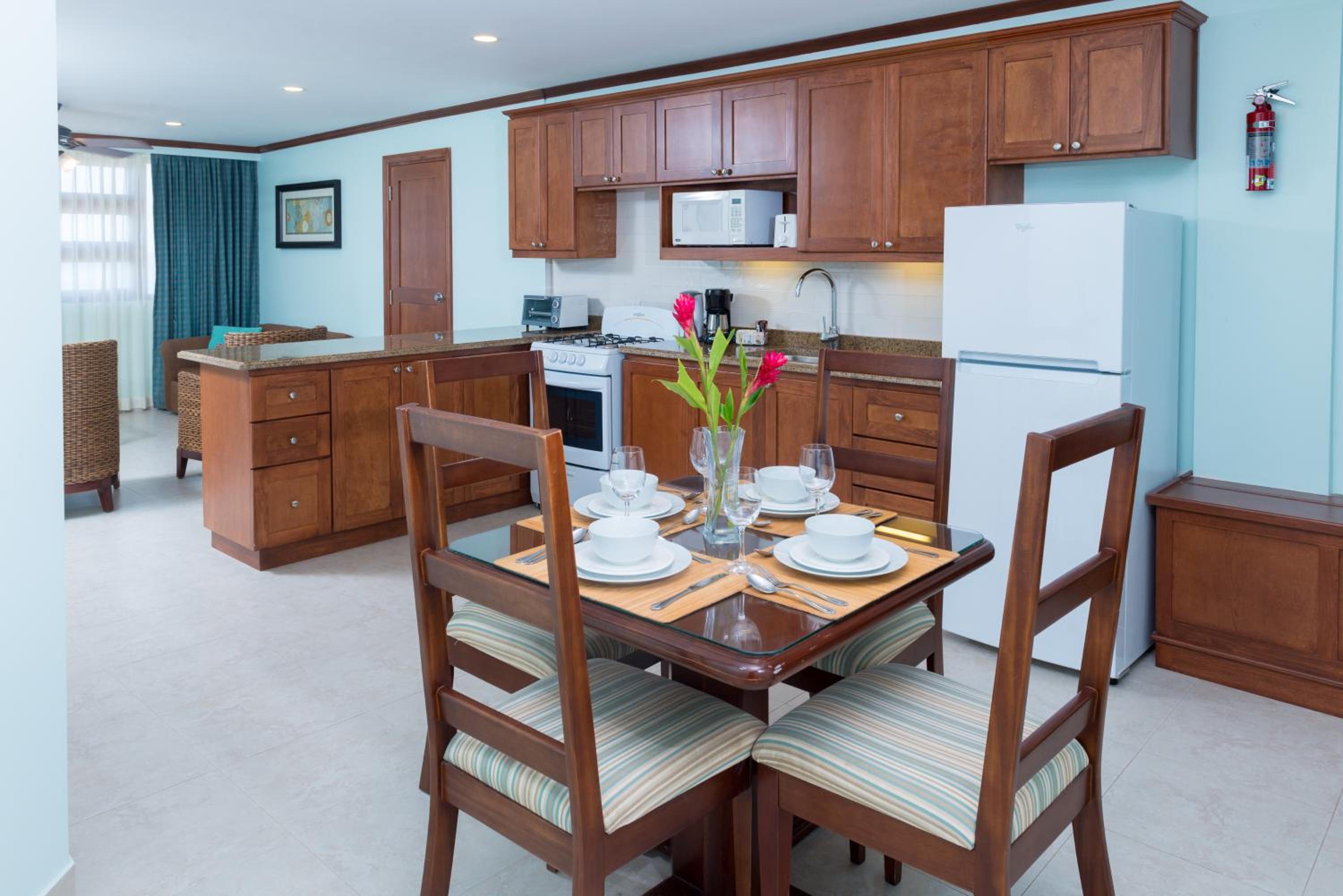 Two Bedroom Penthouse Suite with Seaview