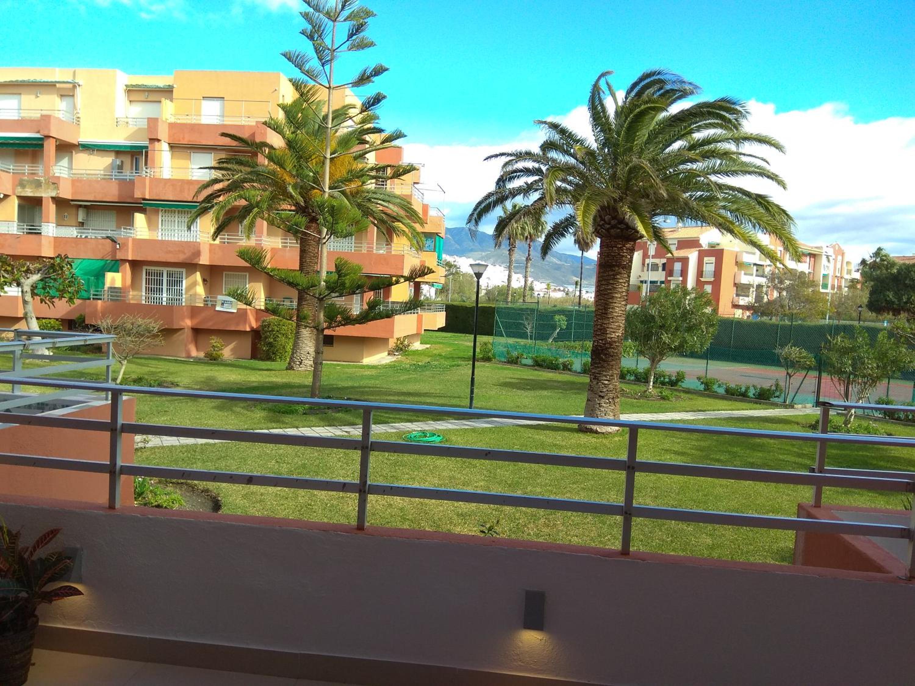 Apartment photo 3