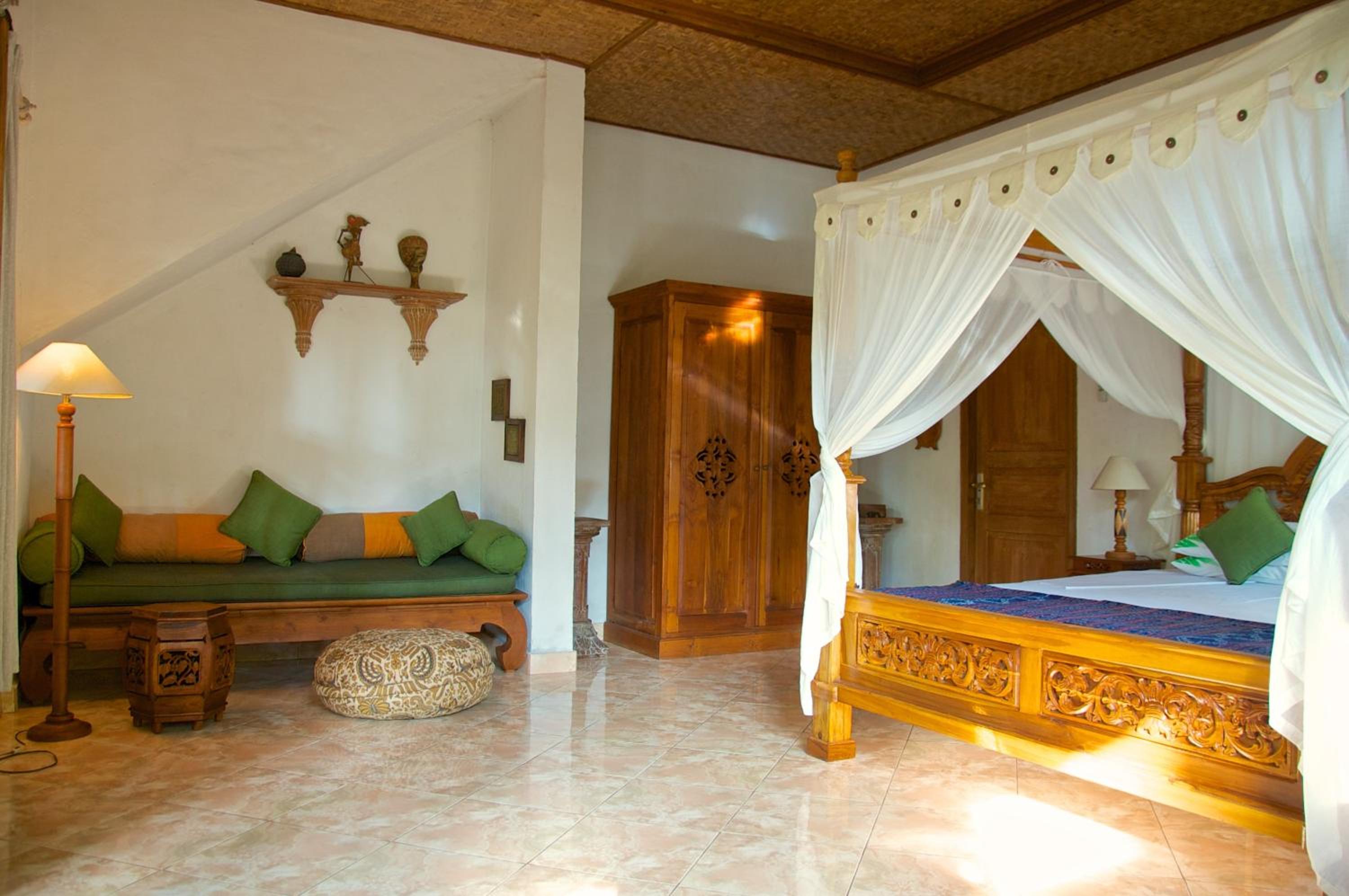 Deluxe King Room with Garden View - Photo 6