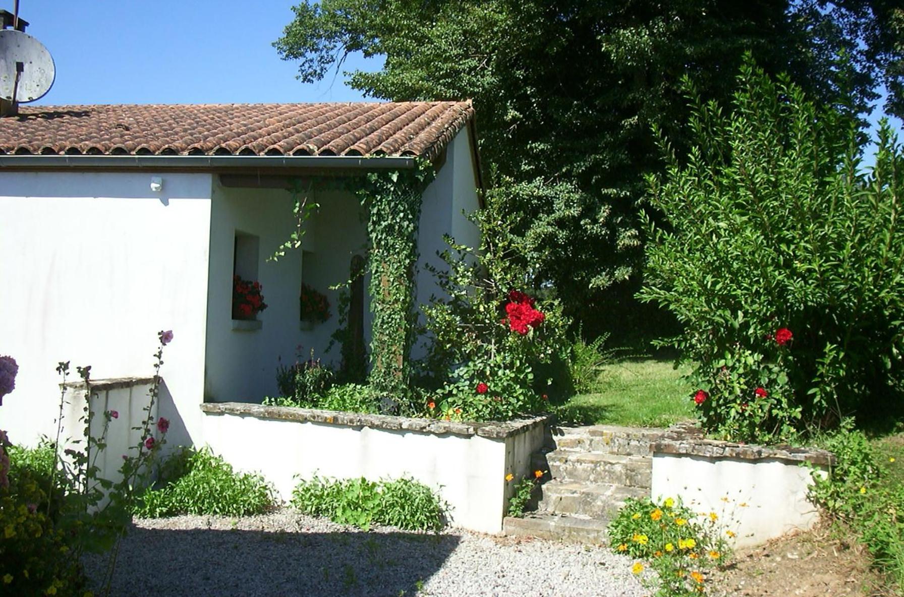 Cottage (2 Adults) photo 2