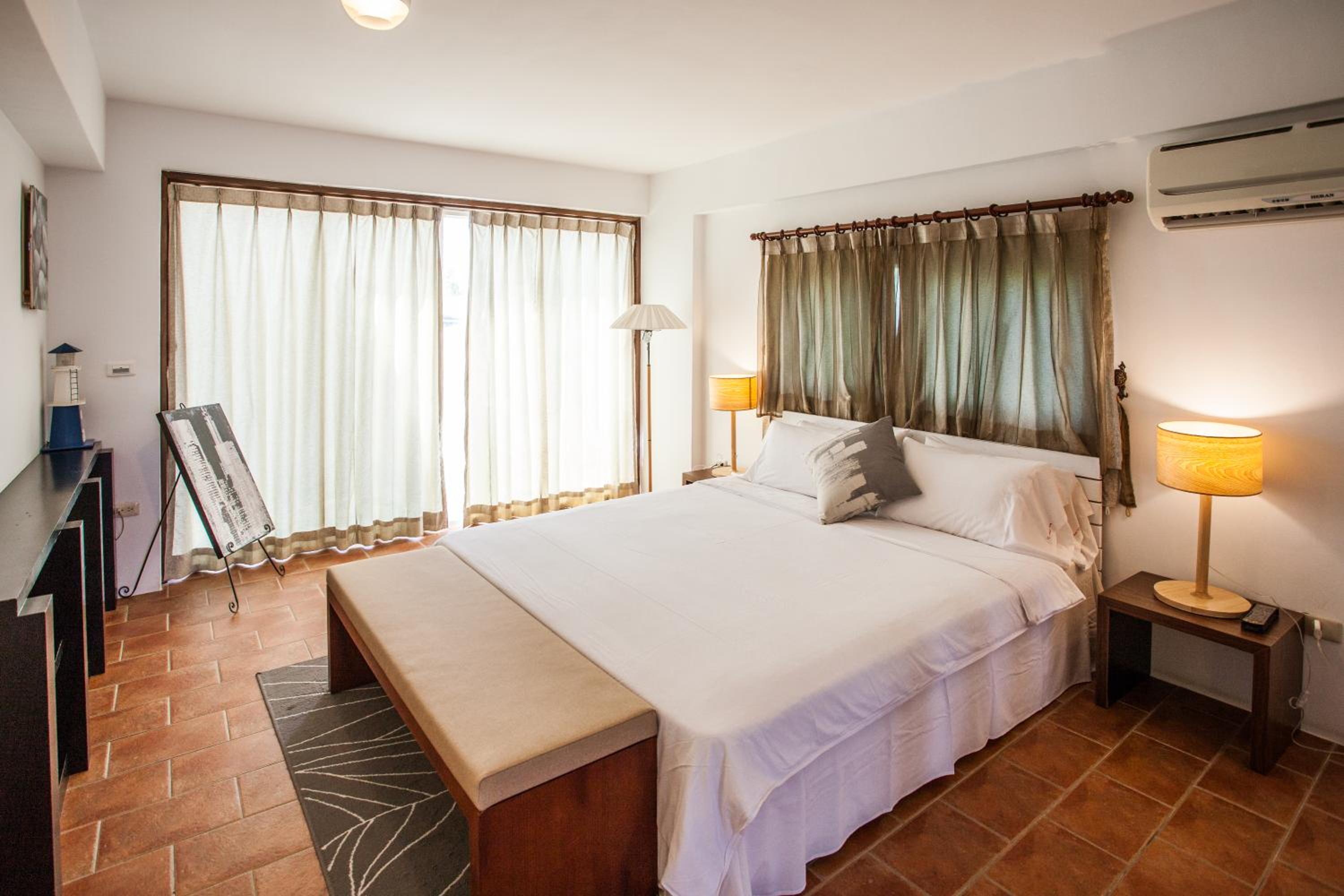 Summer Seaview Family Room First Floor - Photo 6