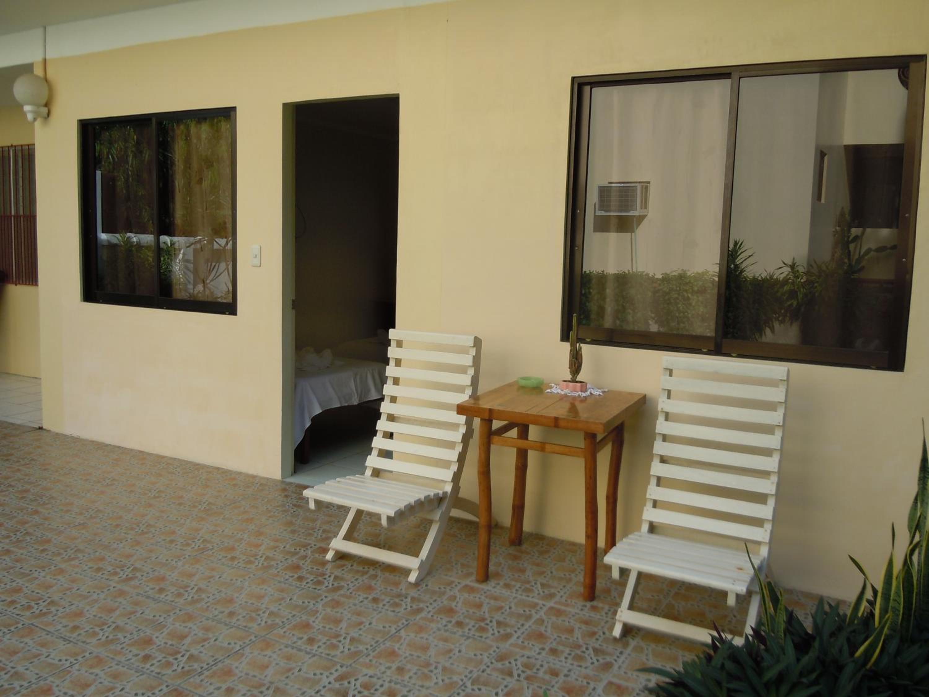 Deluxe Double Room with Garden View photo 3
