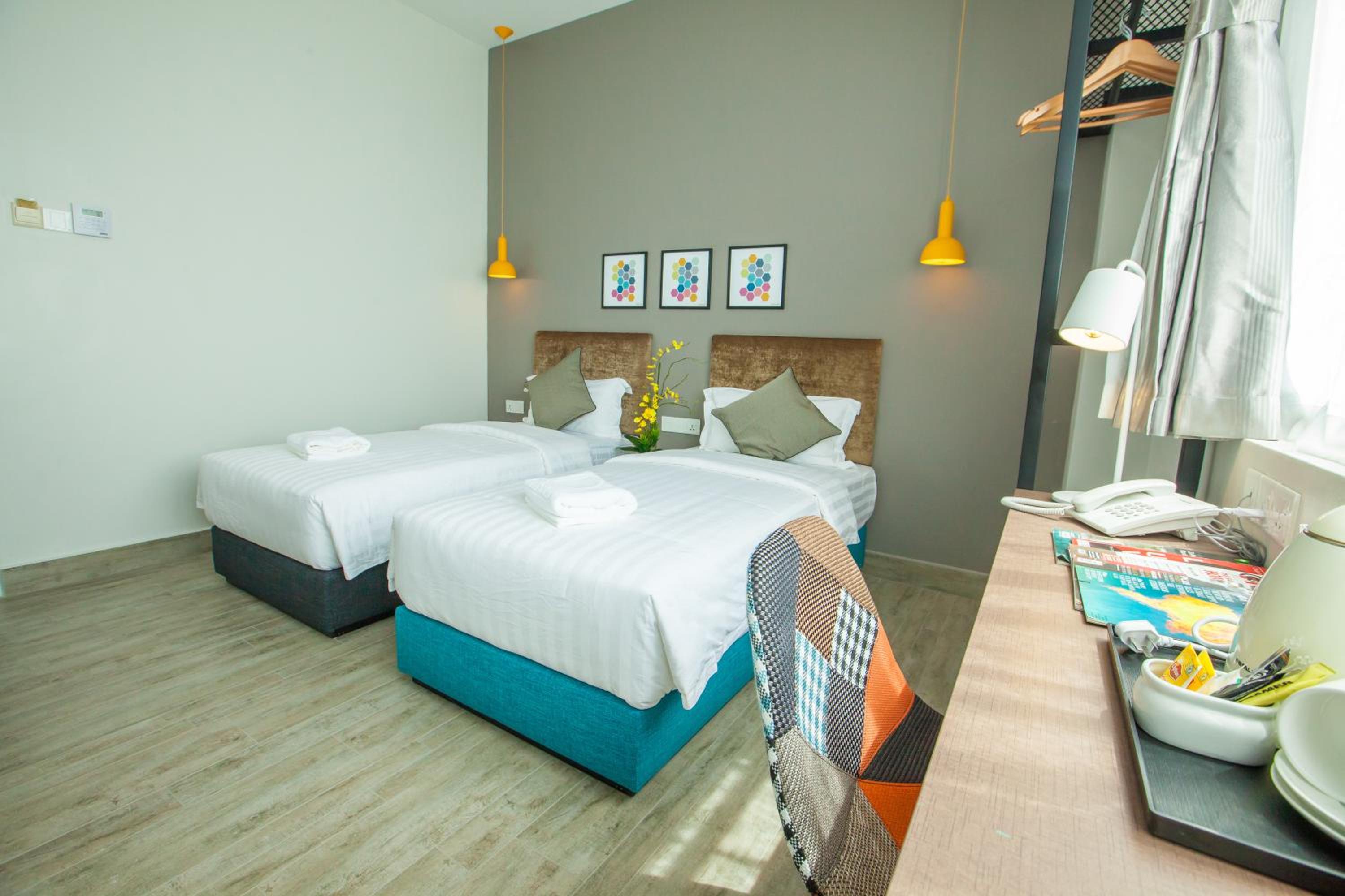 Deluxe Twin Room photo 3