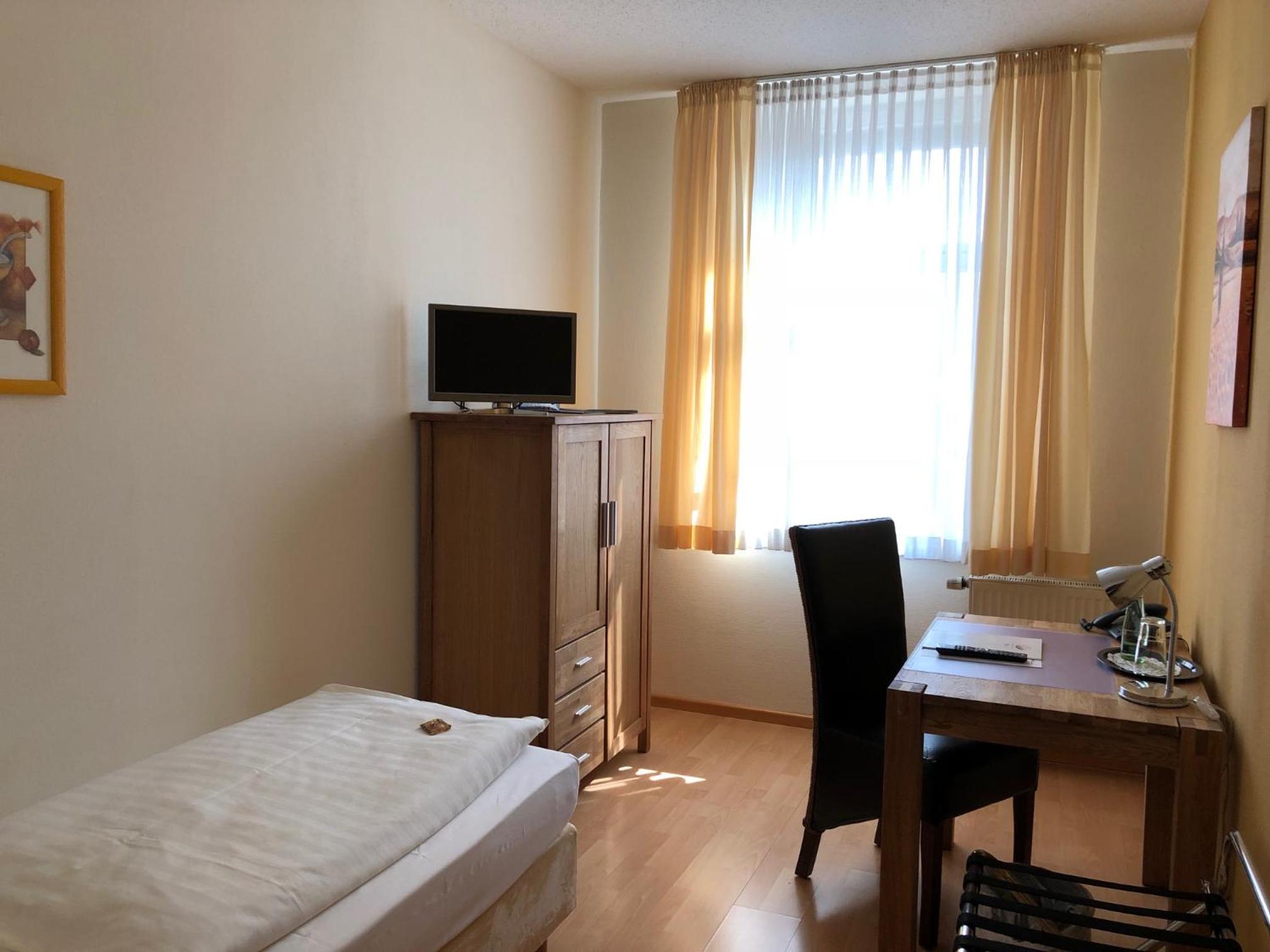 Single Room photo 1