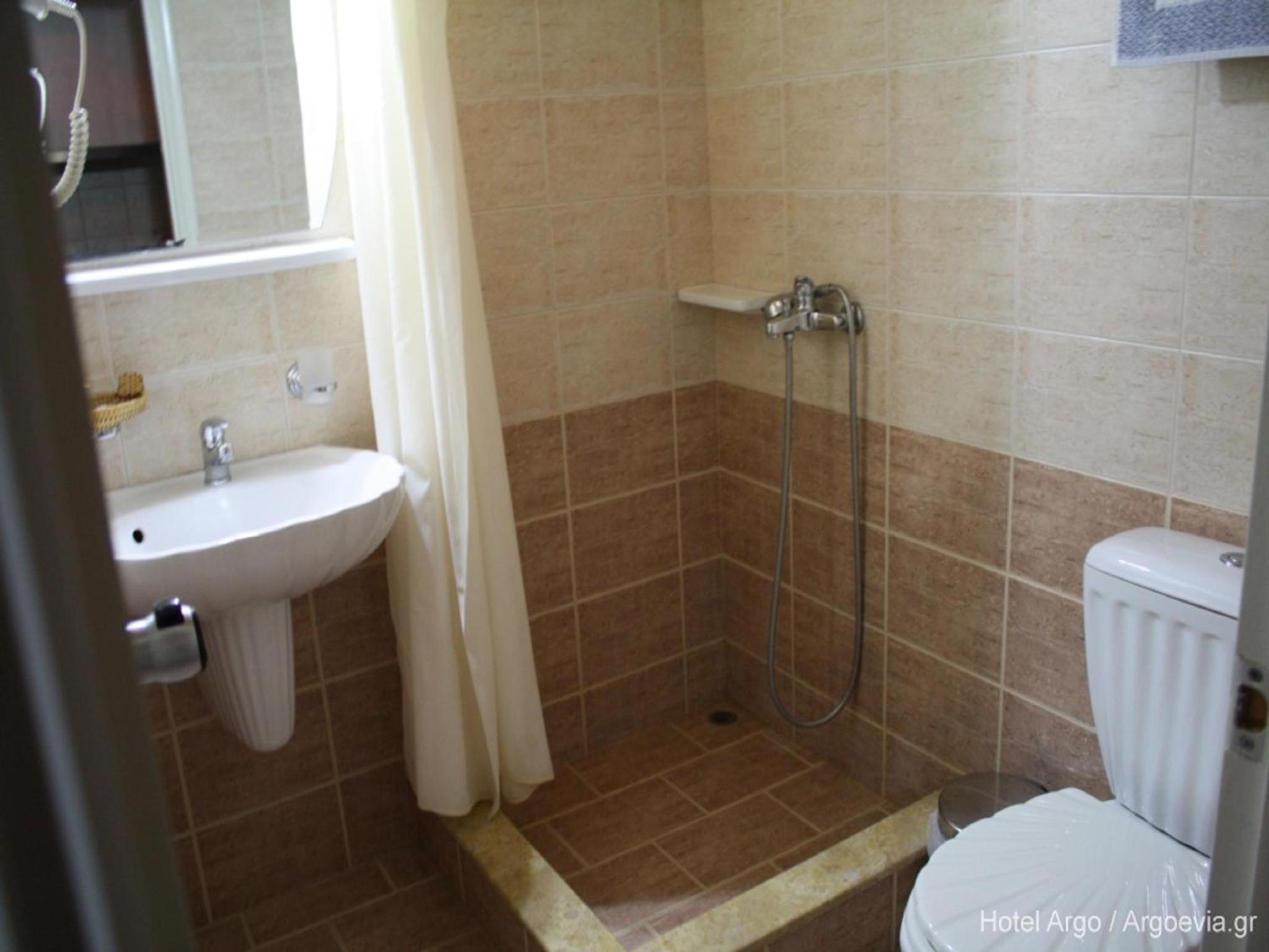 Standard Triple Room photo 3