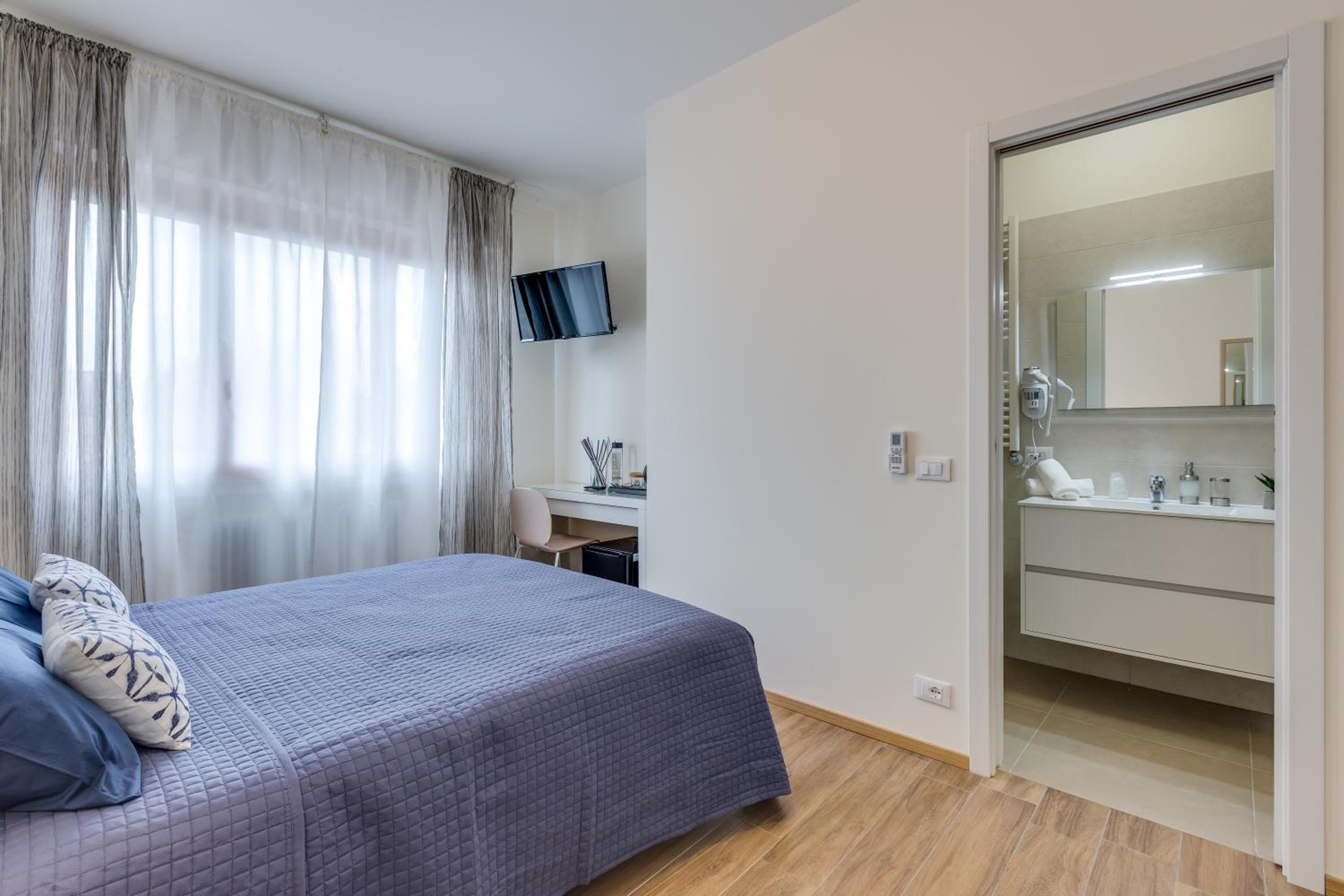 Double Room photo 2