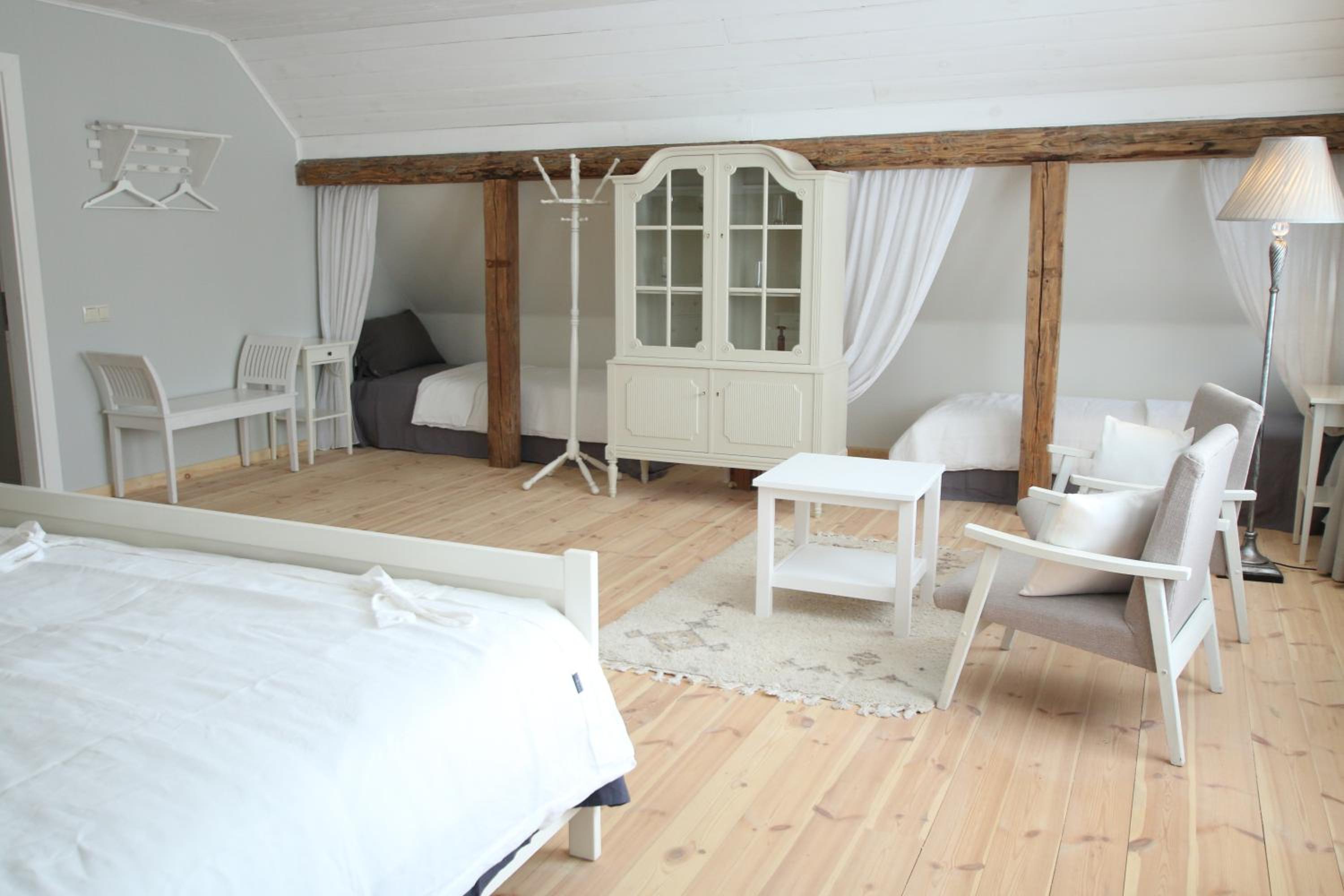 King Room - Photo 1