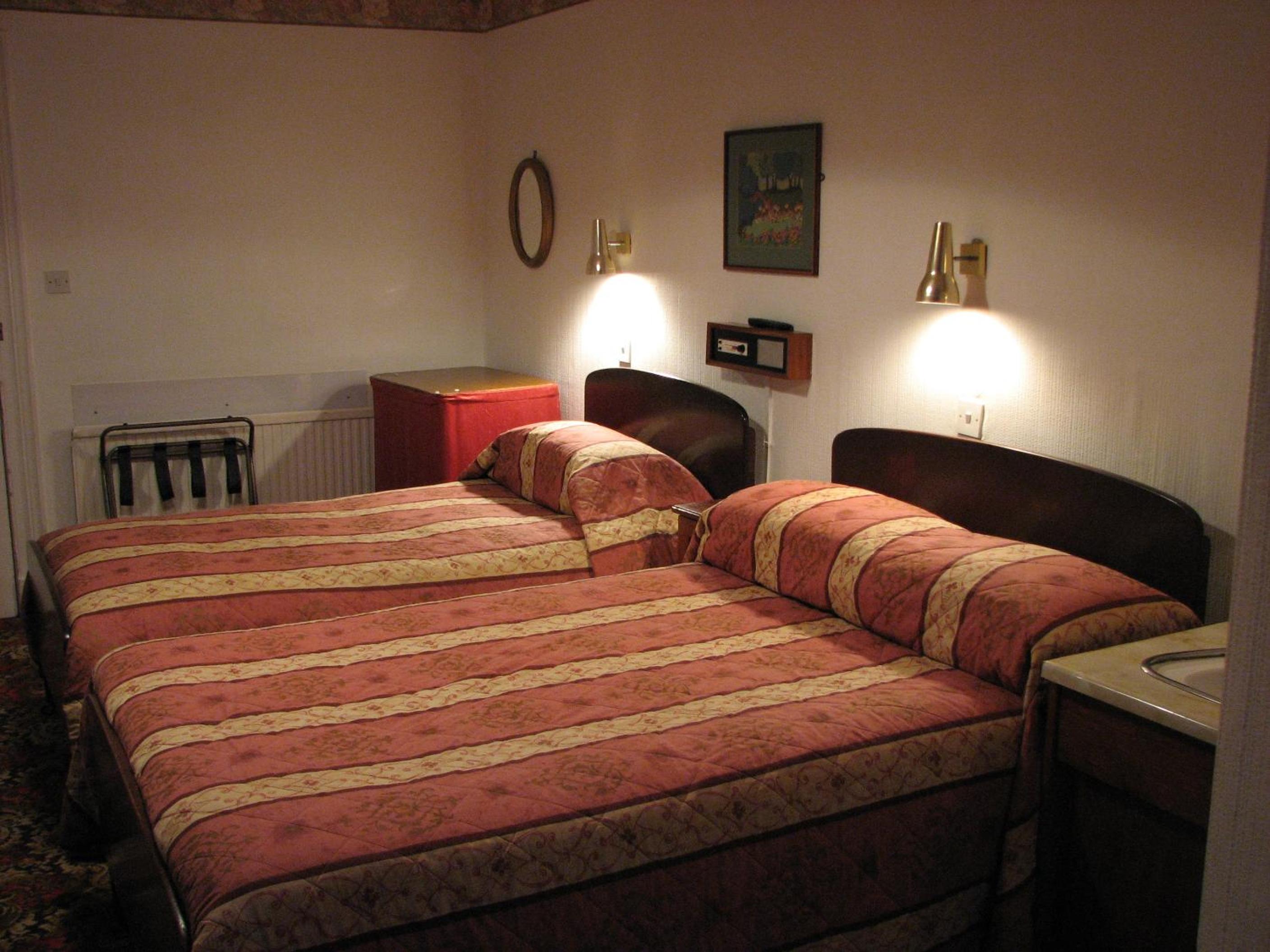Twin Room with Sea View - Photo 4