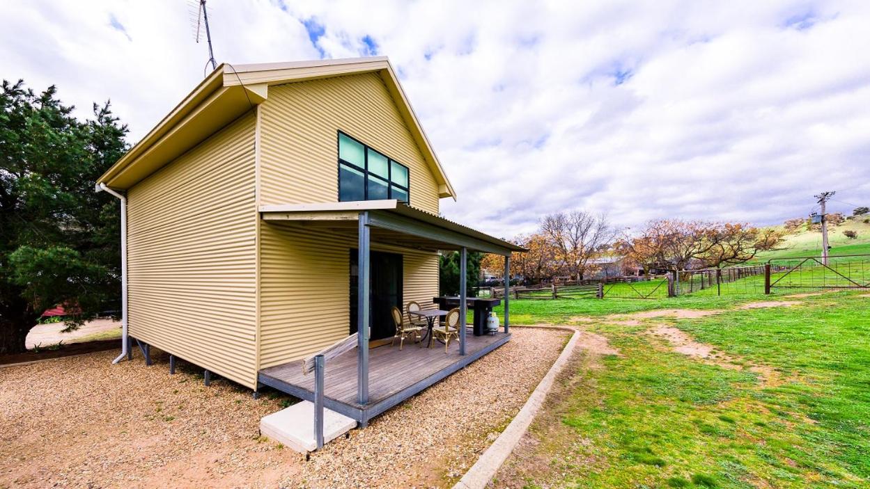 Deluxe Family Loft Cottage photo 2