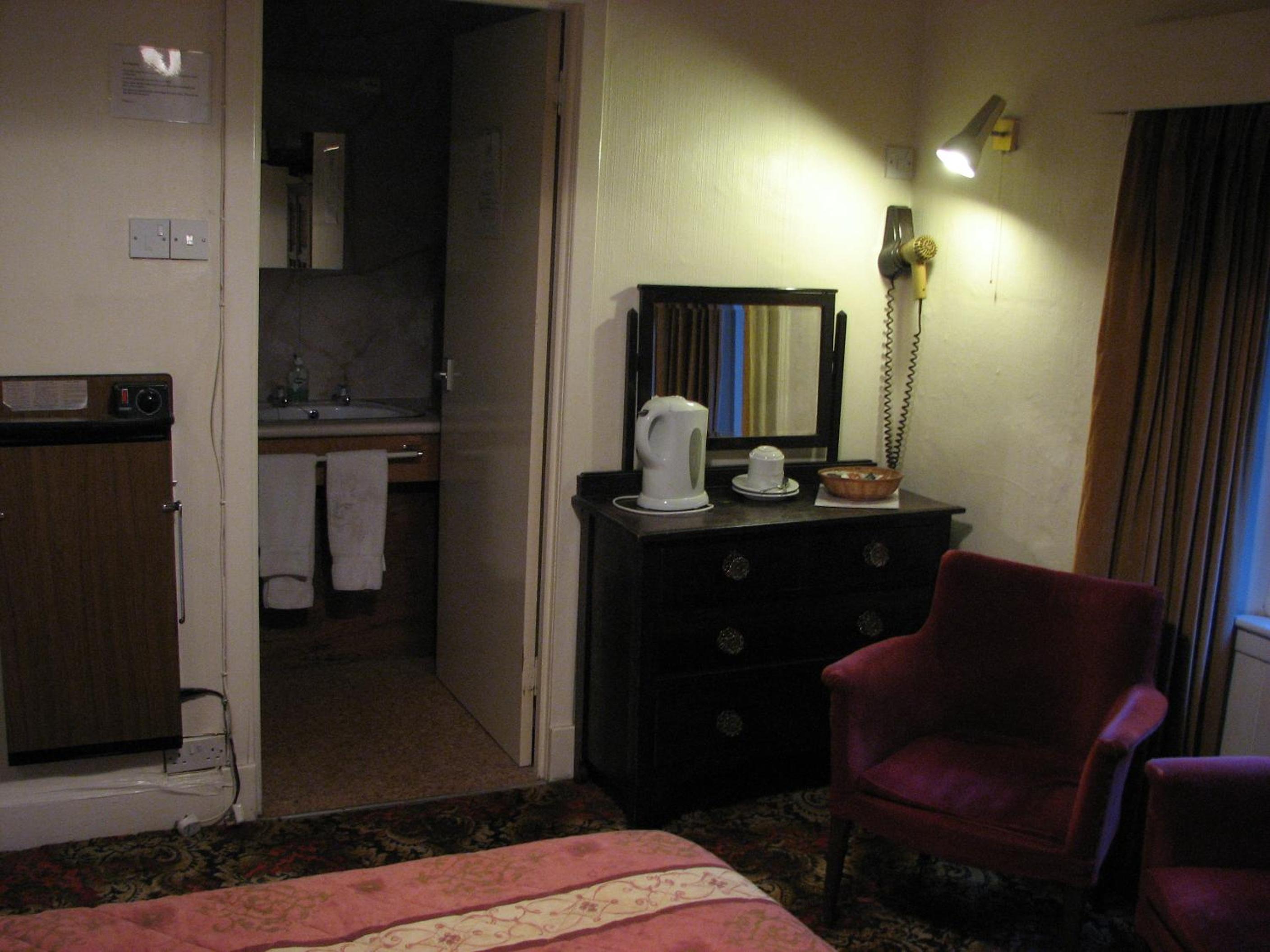 Double Room - Photo 4