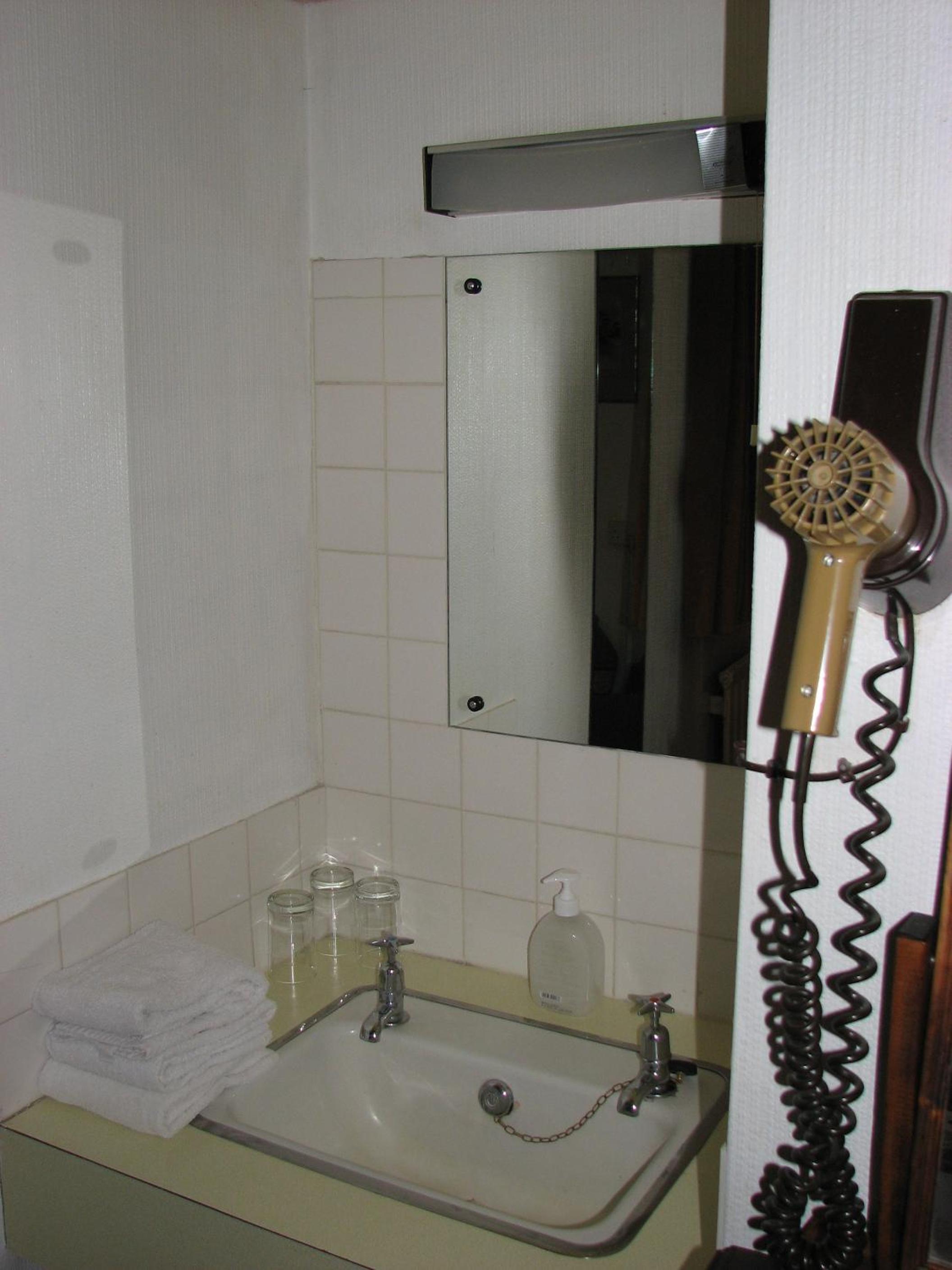 Basic Triple Room - Photo 4