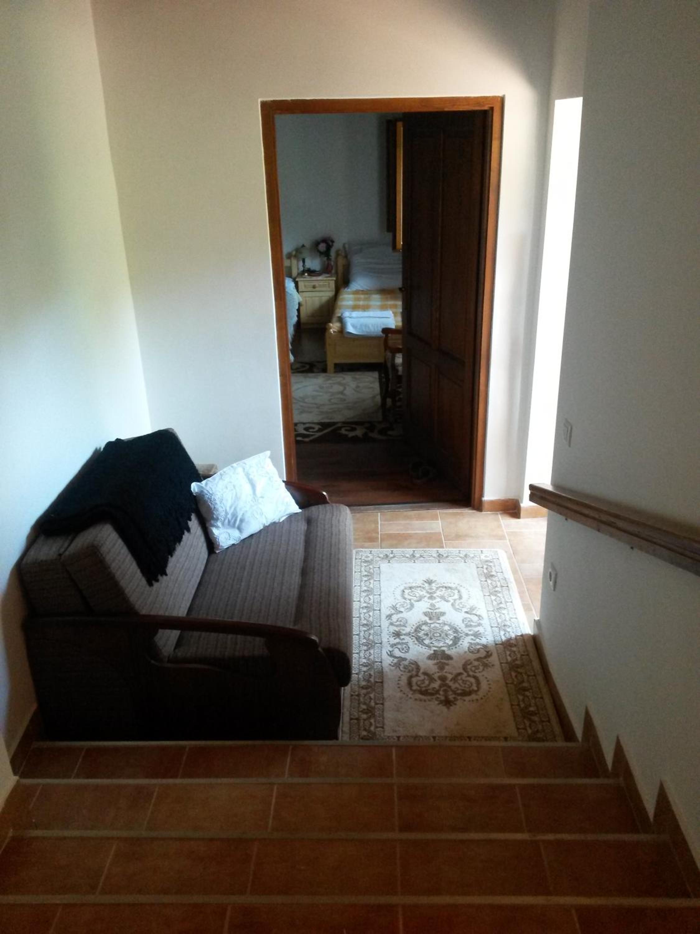 Family Room with Private Bathroom photo 3