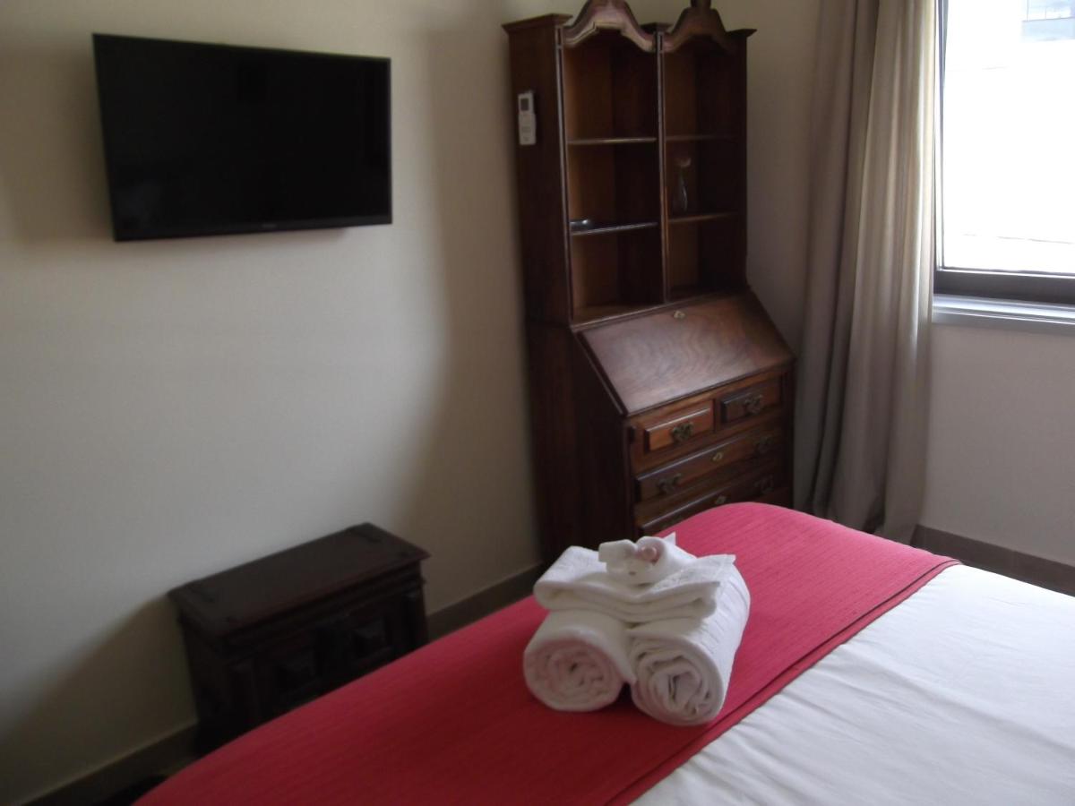 Double Room with Private External Bathroom photo 2