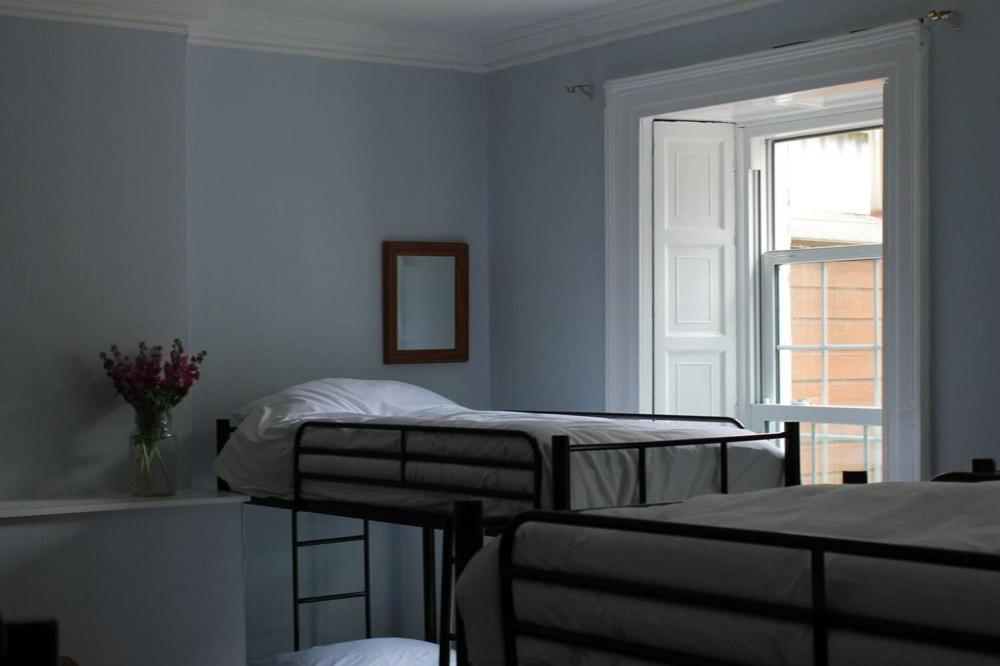 Bed in 10-Bed Mixed Dormitory Room photo 2