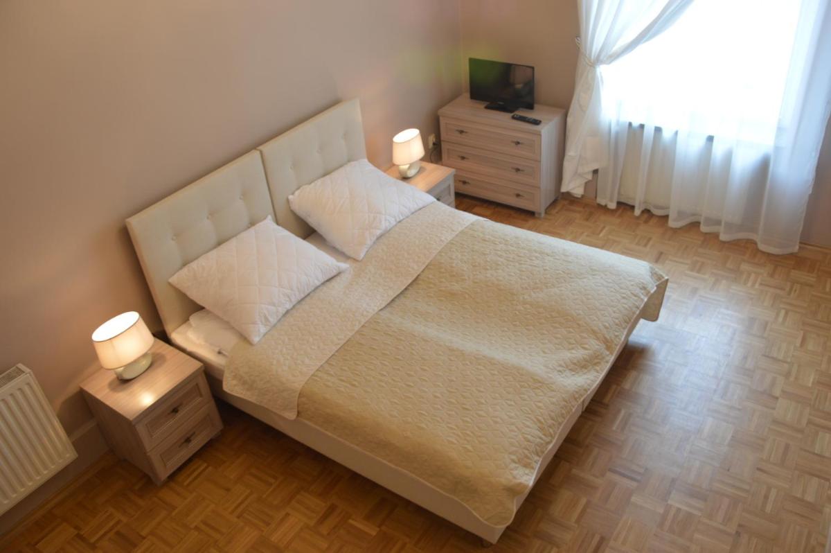 Standard Double Room with Shared Bathroom photo 1