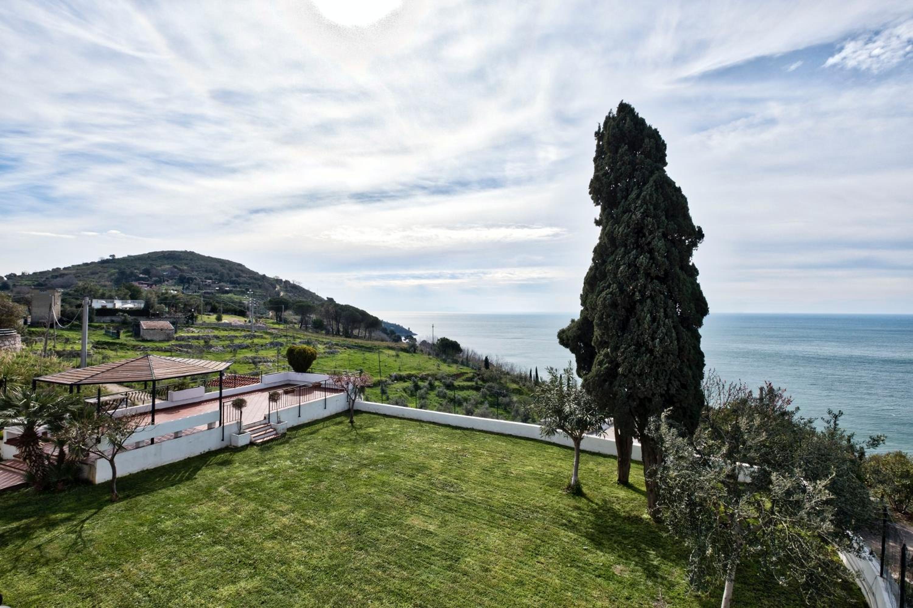 Apartment with Garden View photo 3