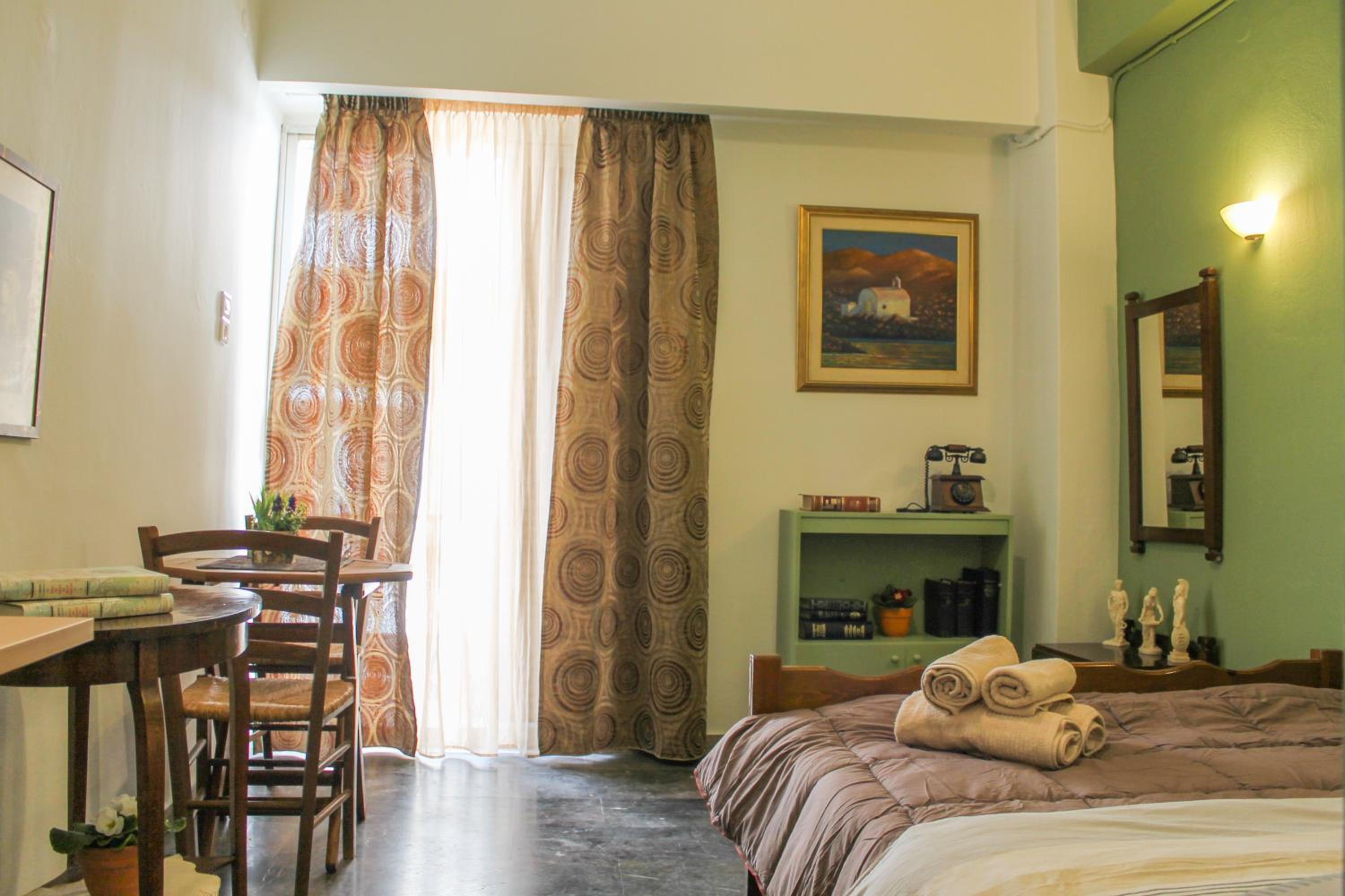 Double Room with Balcony - Photo 1