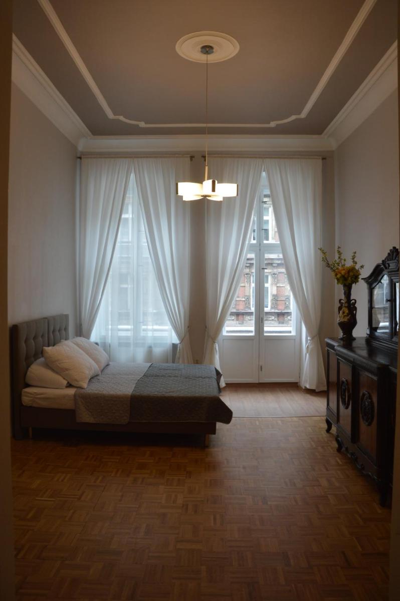 Double Room with Private External Bathroom photo 1