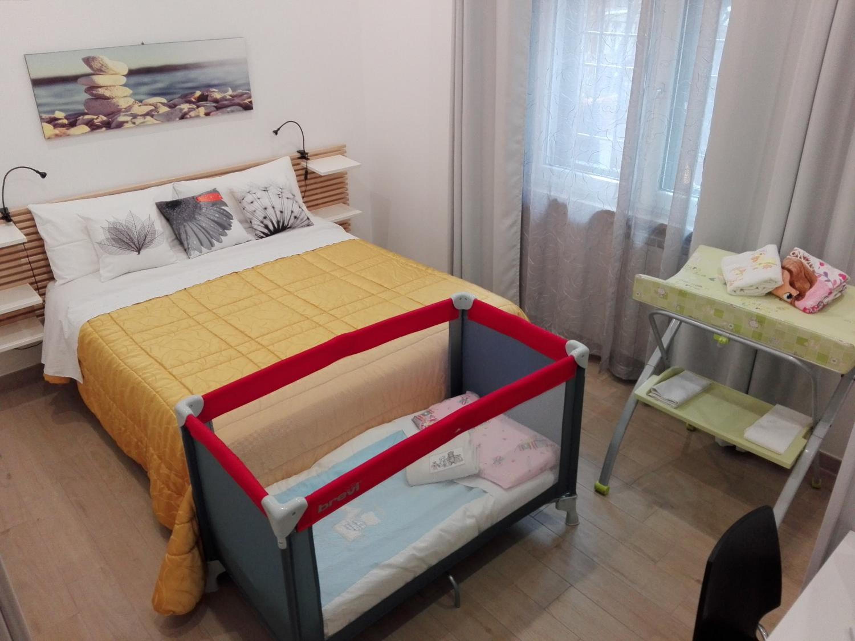 Apartment with Garden View