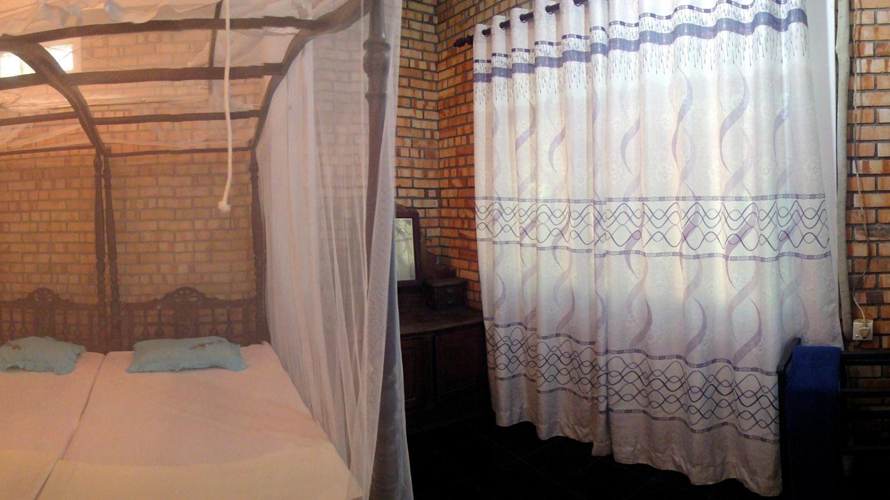 Deluxe Room - Photo 1