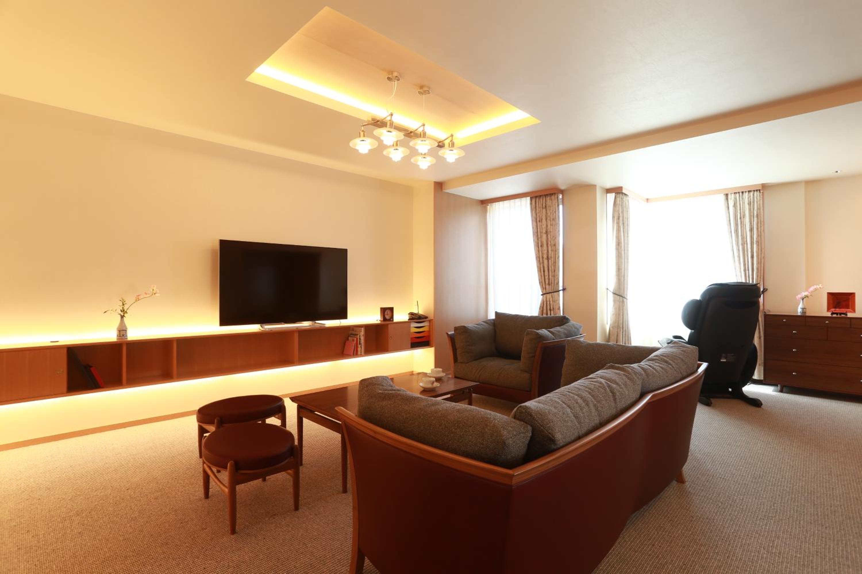 Imperial Suite - Non-Smoking - Photo 7