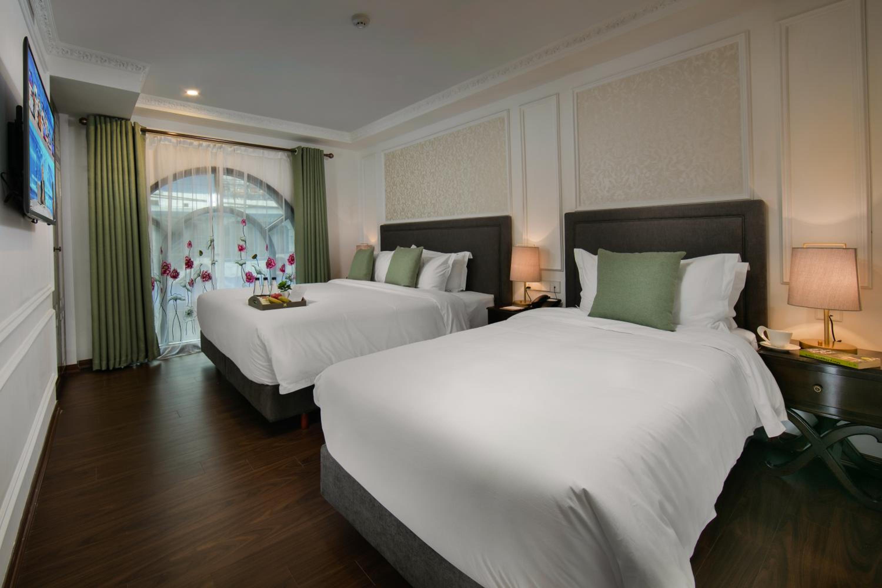 Family triple room