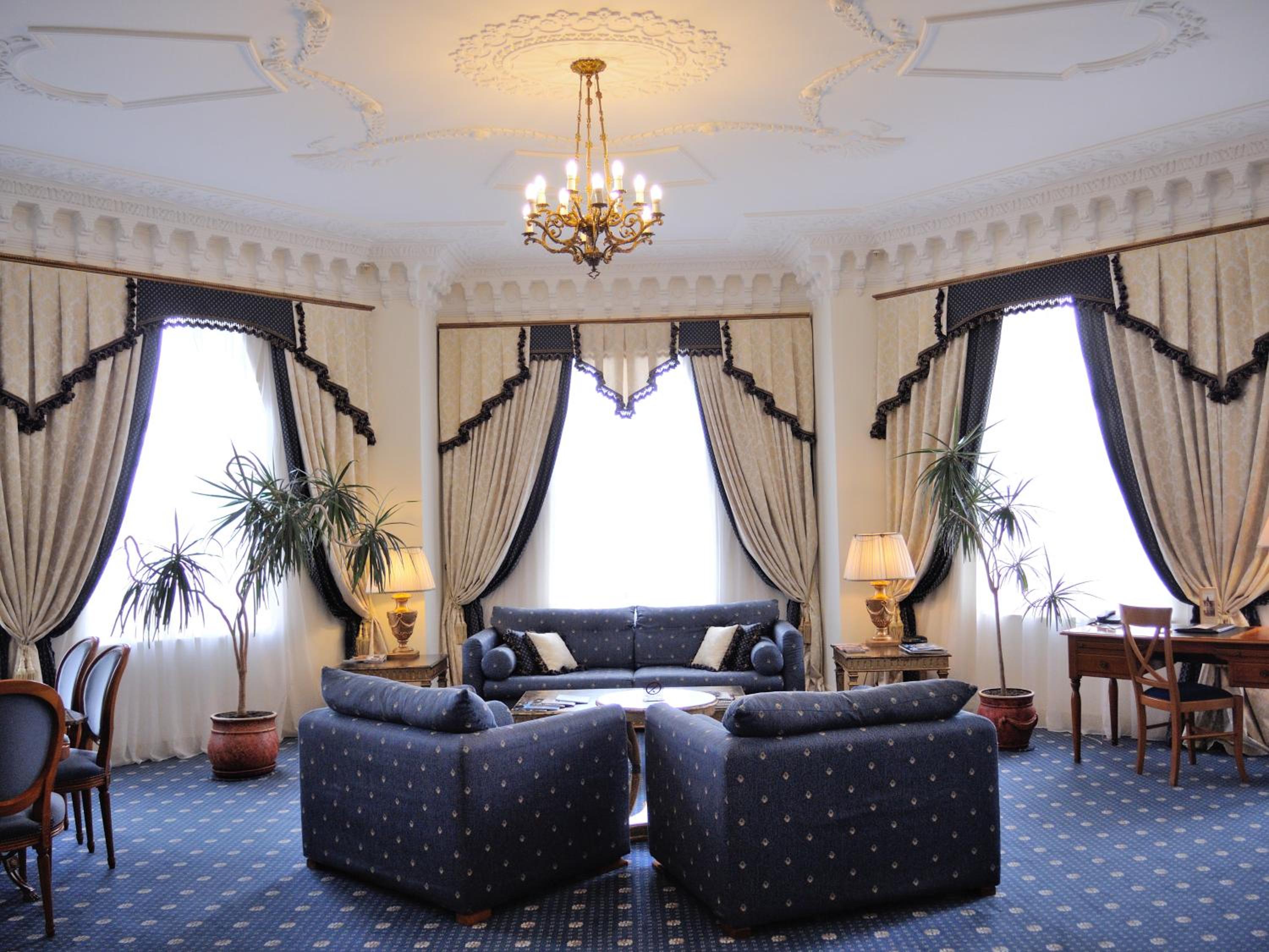 Presidential Suite