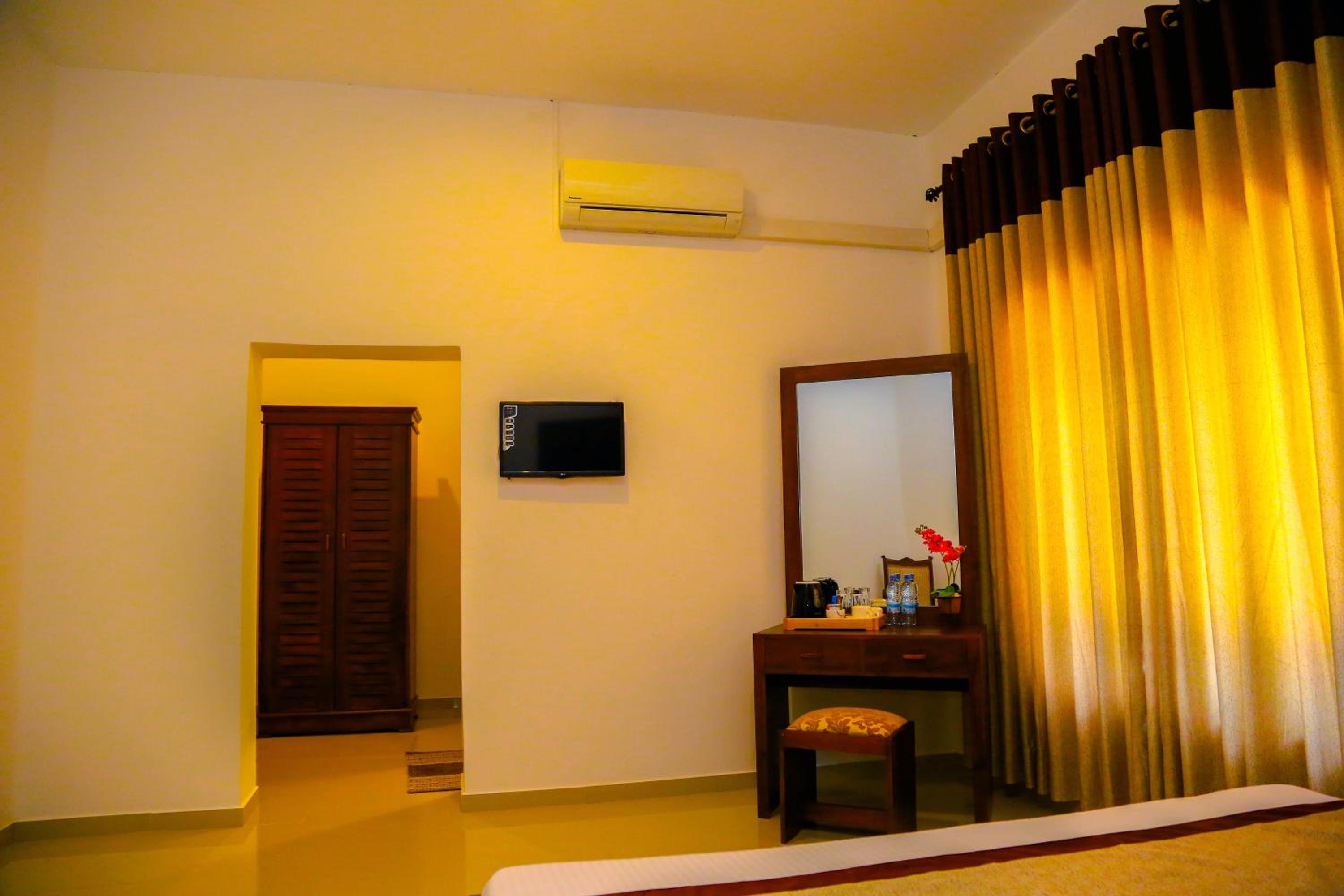 Double Room with Private Bathroom photo 3